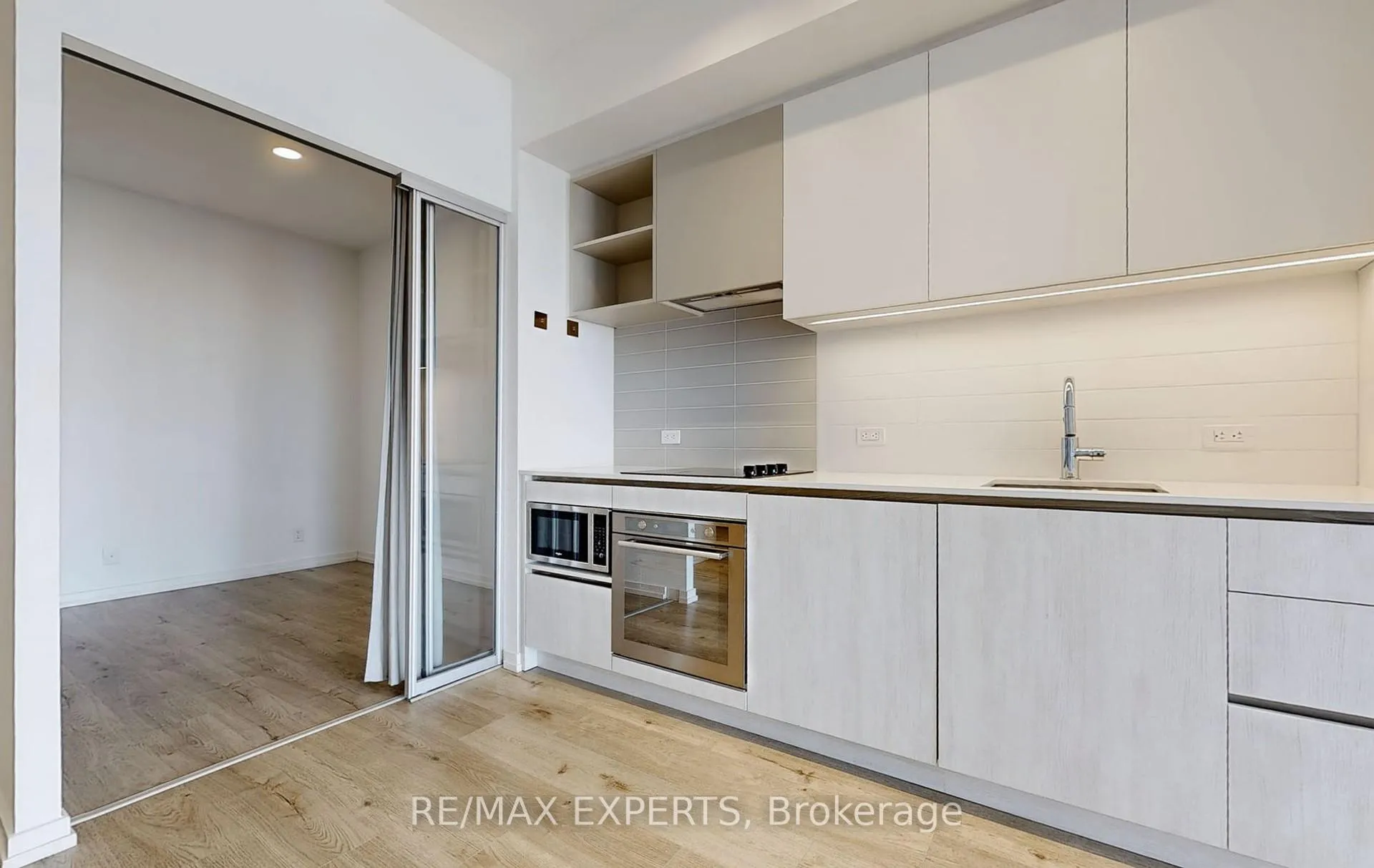 Photo 16 of Unit 3708, 7890 Jane Street, Vaughan, Vaughan Corporate Centre — HOMEH