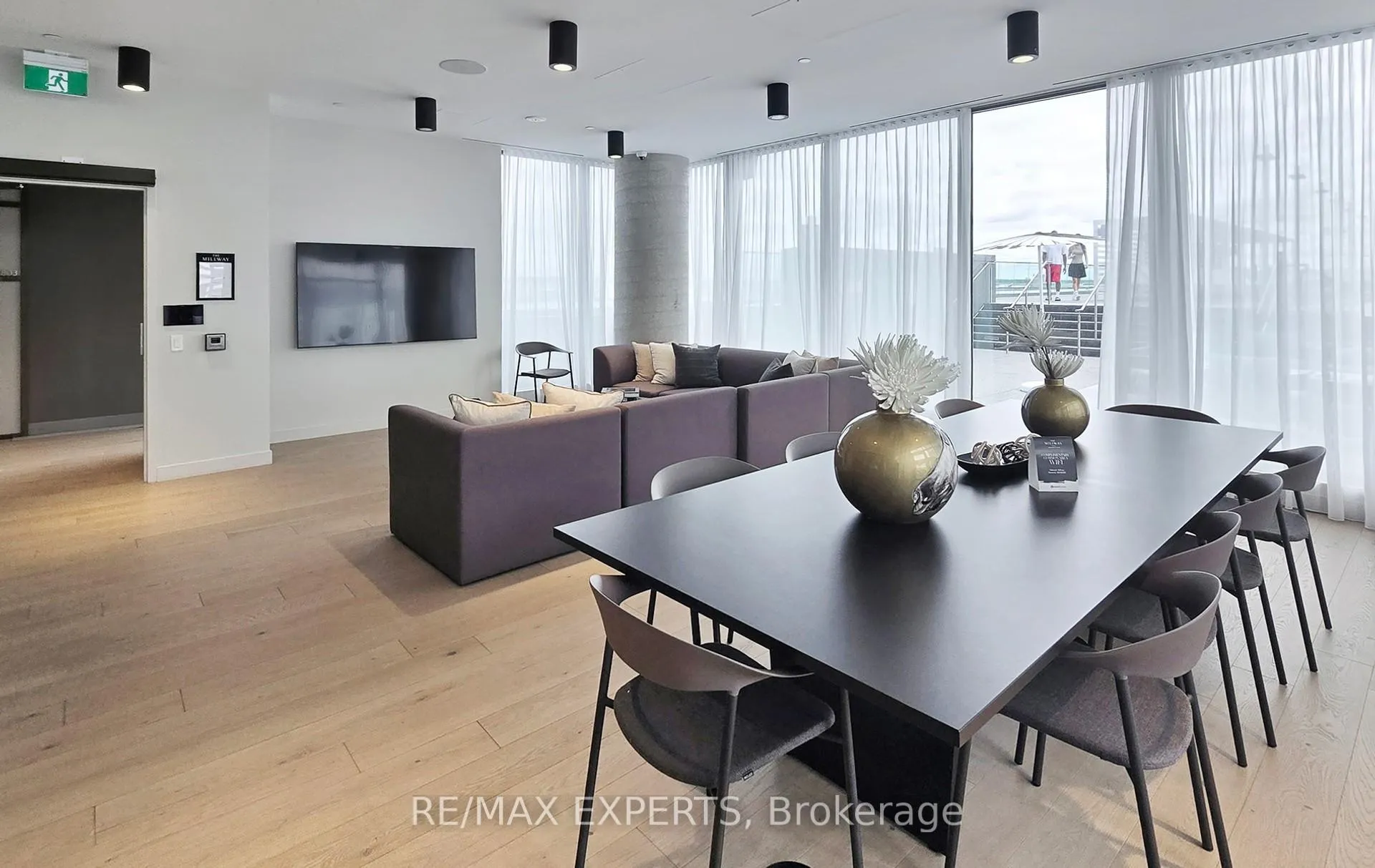 Photo 31 of Unit 3708, 7890 Jane Street, Vaughan, Vaughan Corporate Centre — HOMEH