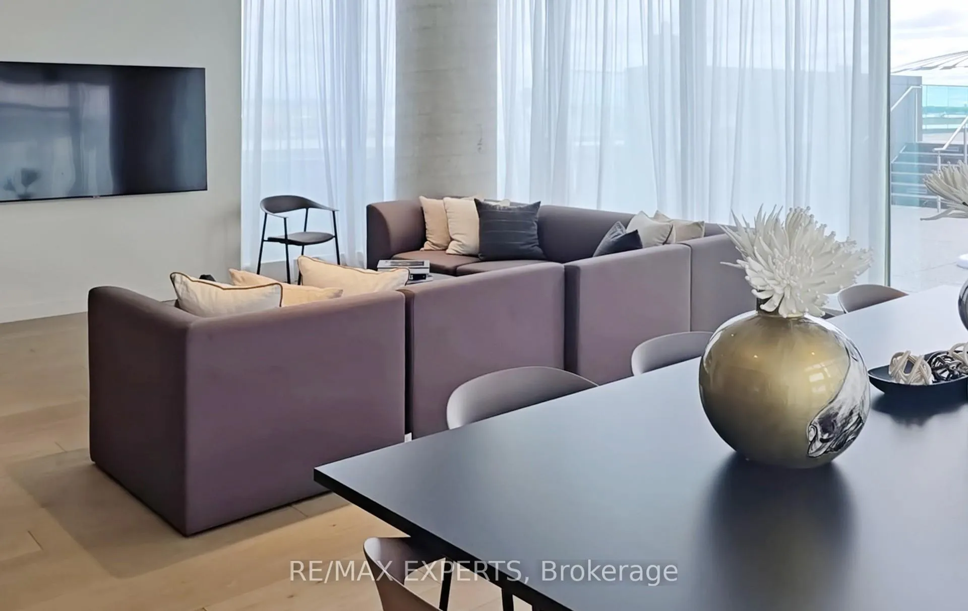 Photo 36 of Unit 3708, 7890 Jane Street, Vaughan, Vaughan Corporate Centre — HOMEH