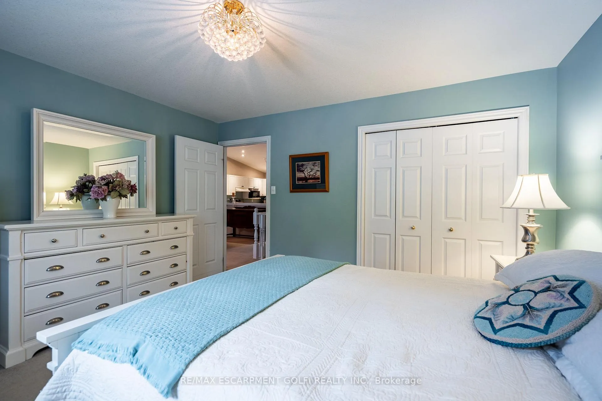 Photo 15 of Unit 3, 19 Hanlon Place, Brant, Paris — HOMEH