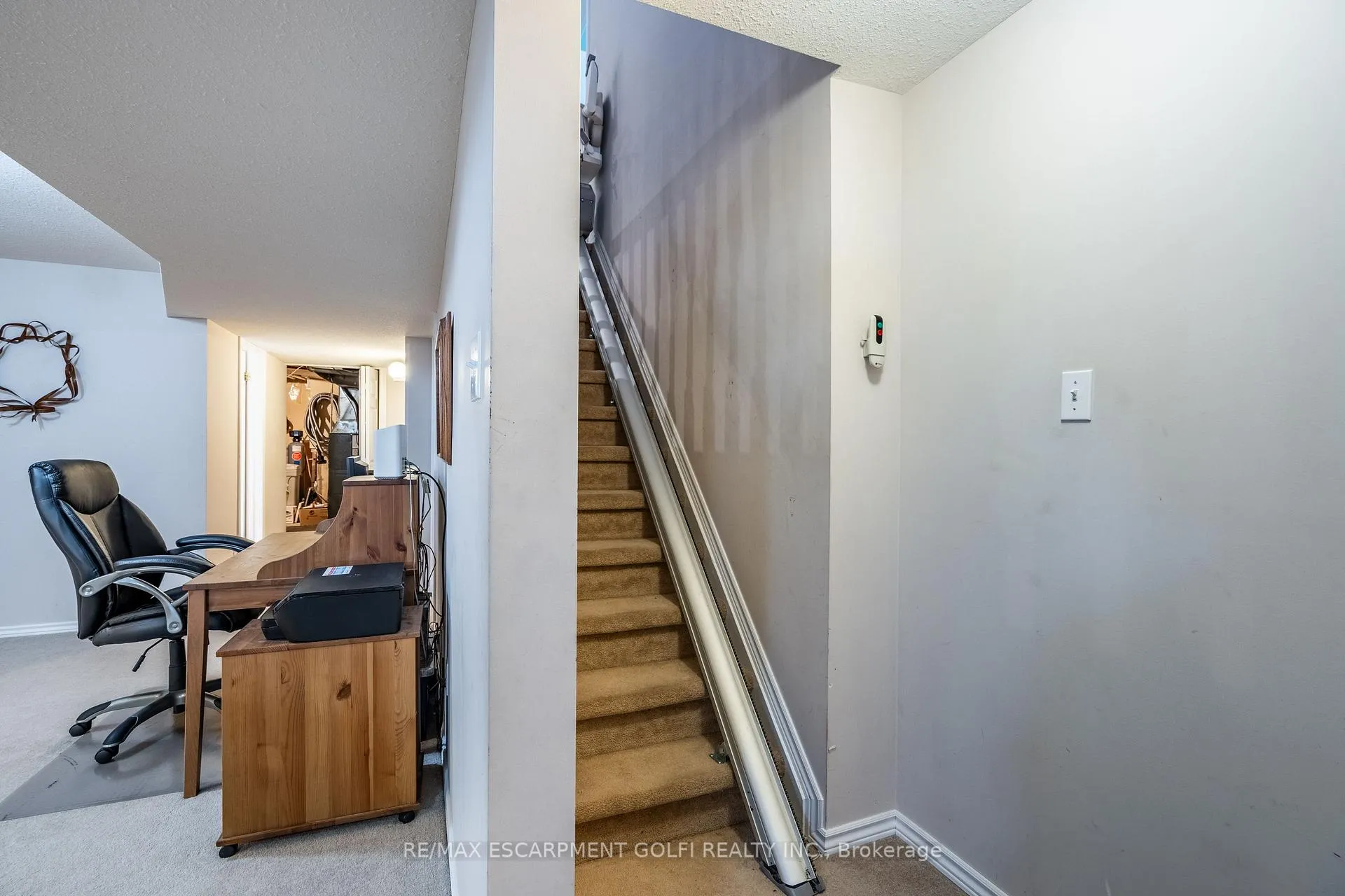 Photo 18 of Unit 3, 19 Hanlon Place, Brant, Paris — HOMEH