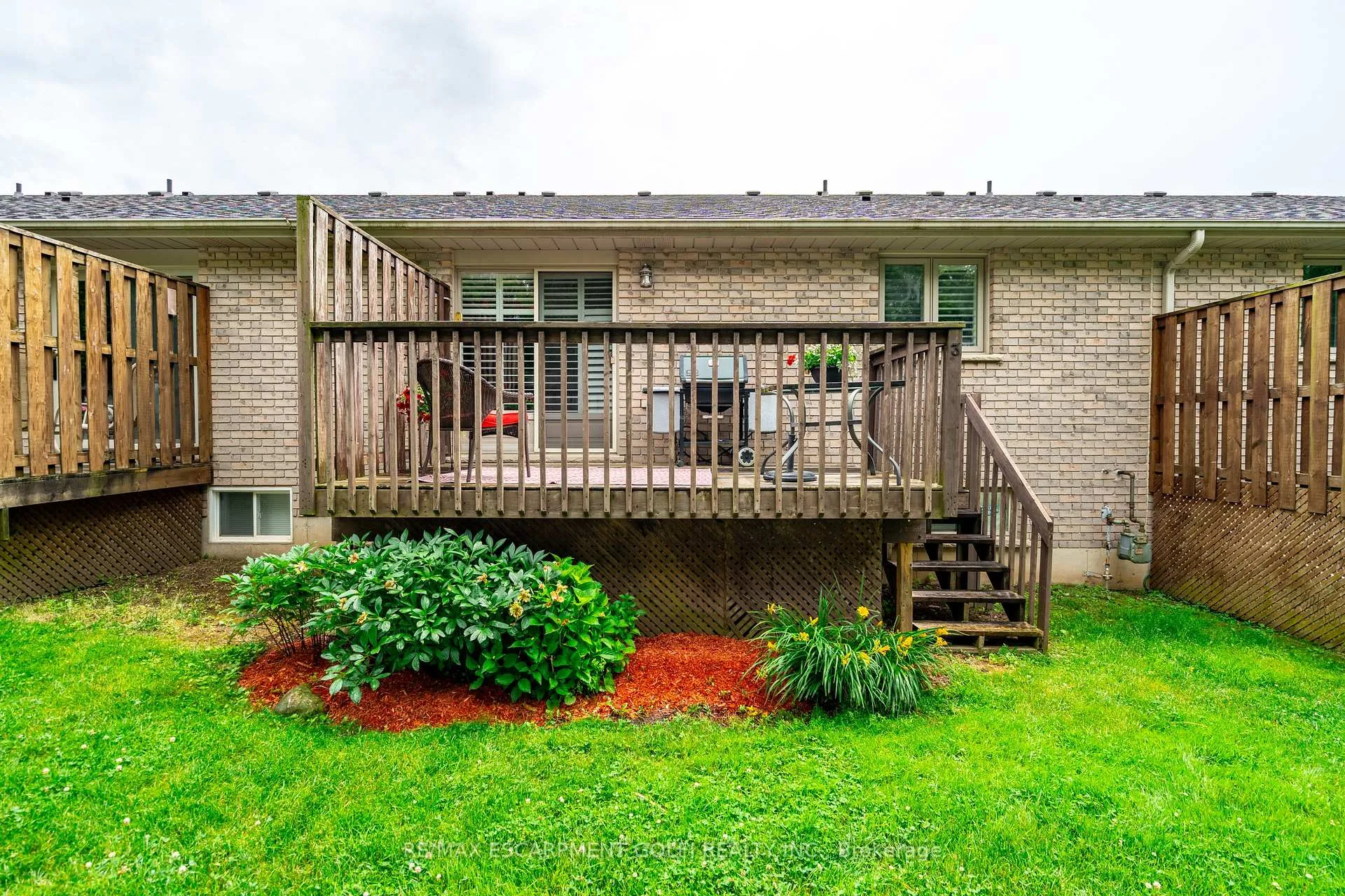 Photo 29 of Unit 3, 19 Hanlon Place, Brant, Paris — HOMEH