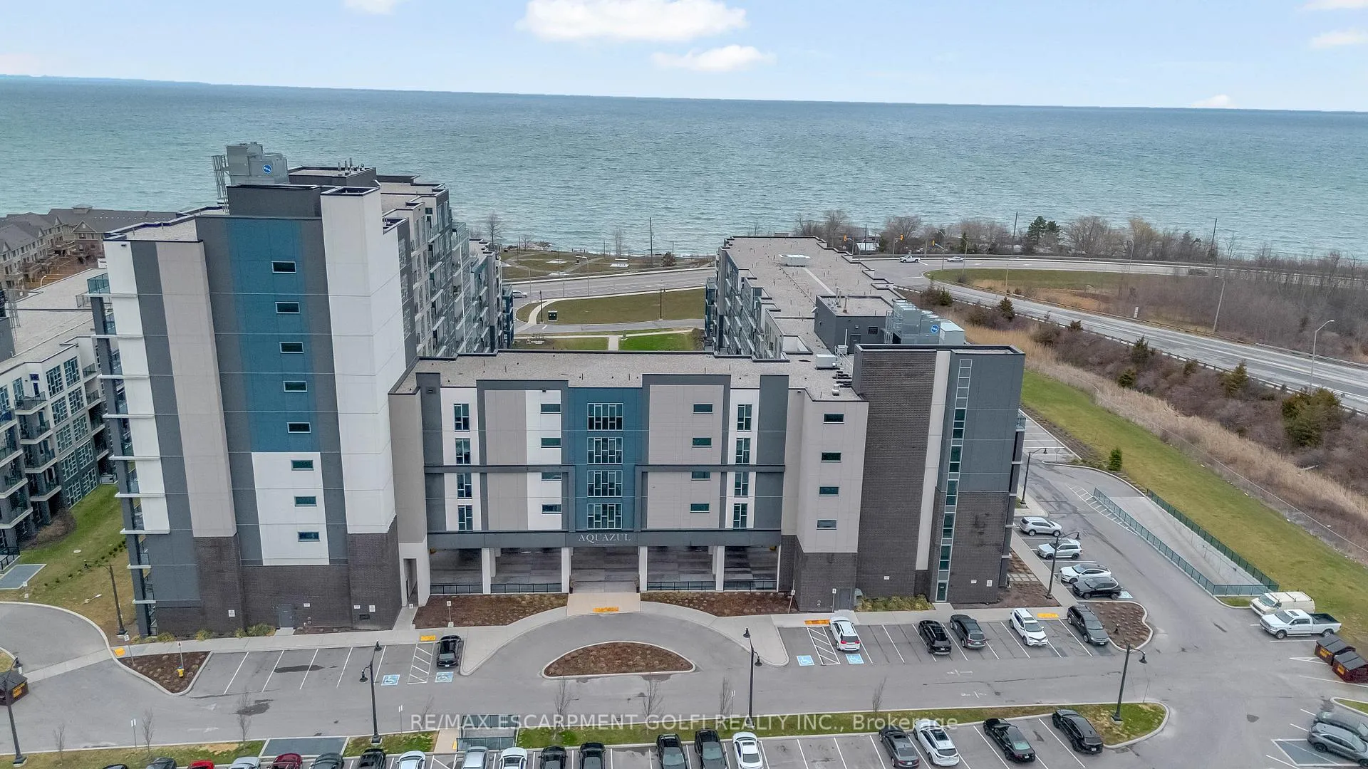 Photo 2 of Unit 317, 16 Concord Place, Grimsby, Grimsby Beach — HOMEH