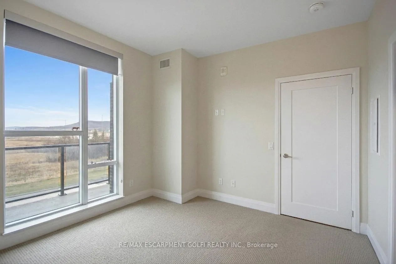 Photo 15 of Unit 317, 16 Concord Place, Grimsby, Grimsby Beach — HOMEH