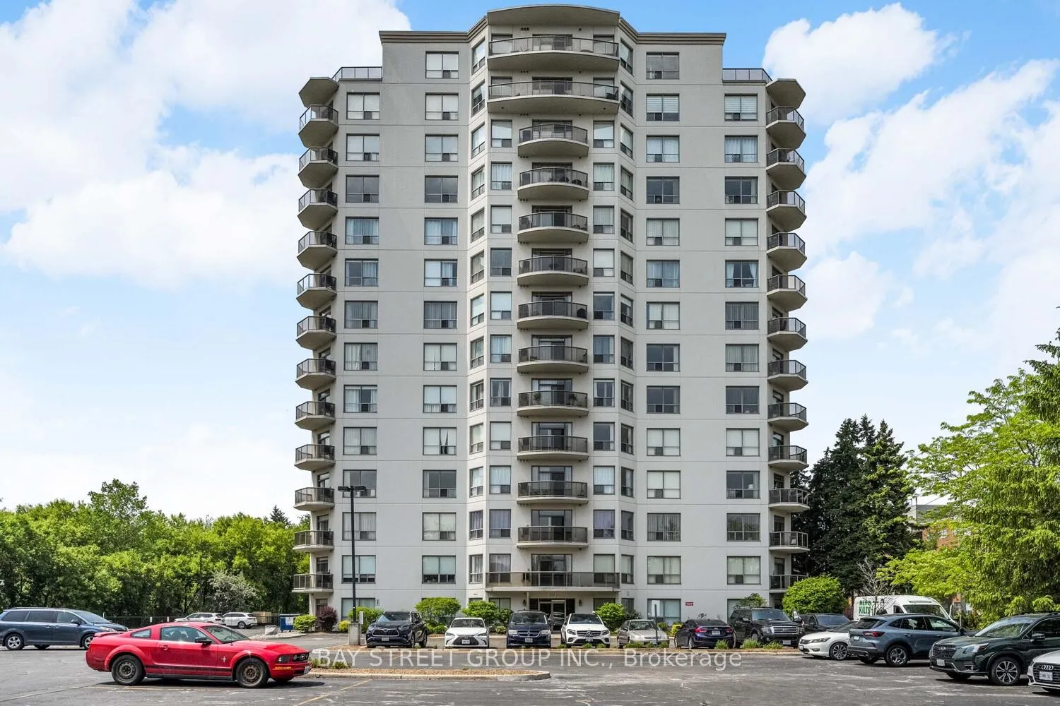 Front of Unit 606, 255 Keats Way