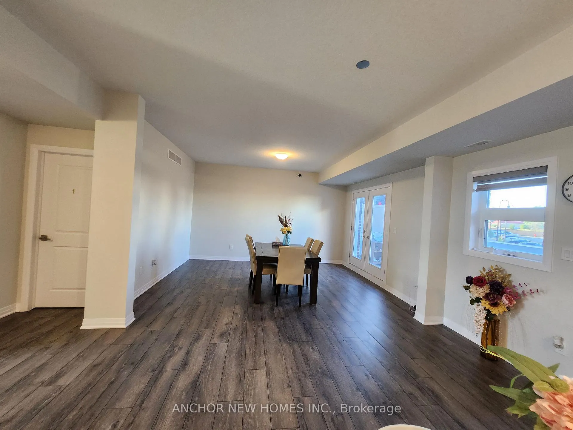Photo 9 of Unit 4, 124 Seabrook Drive, Kitchener — HOMEH