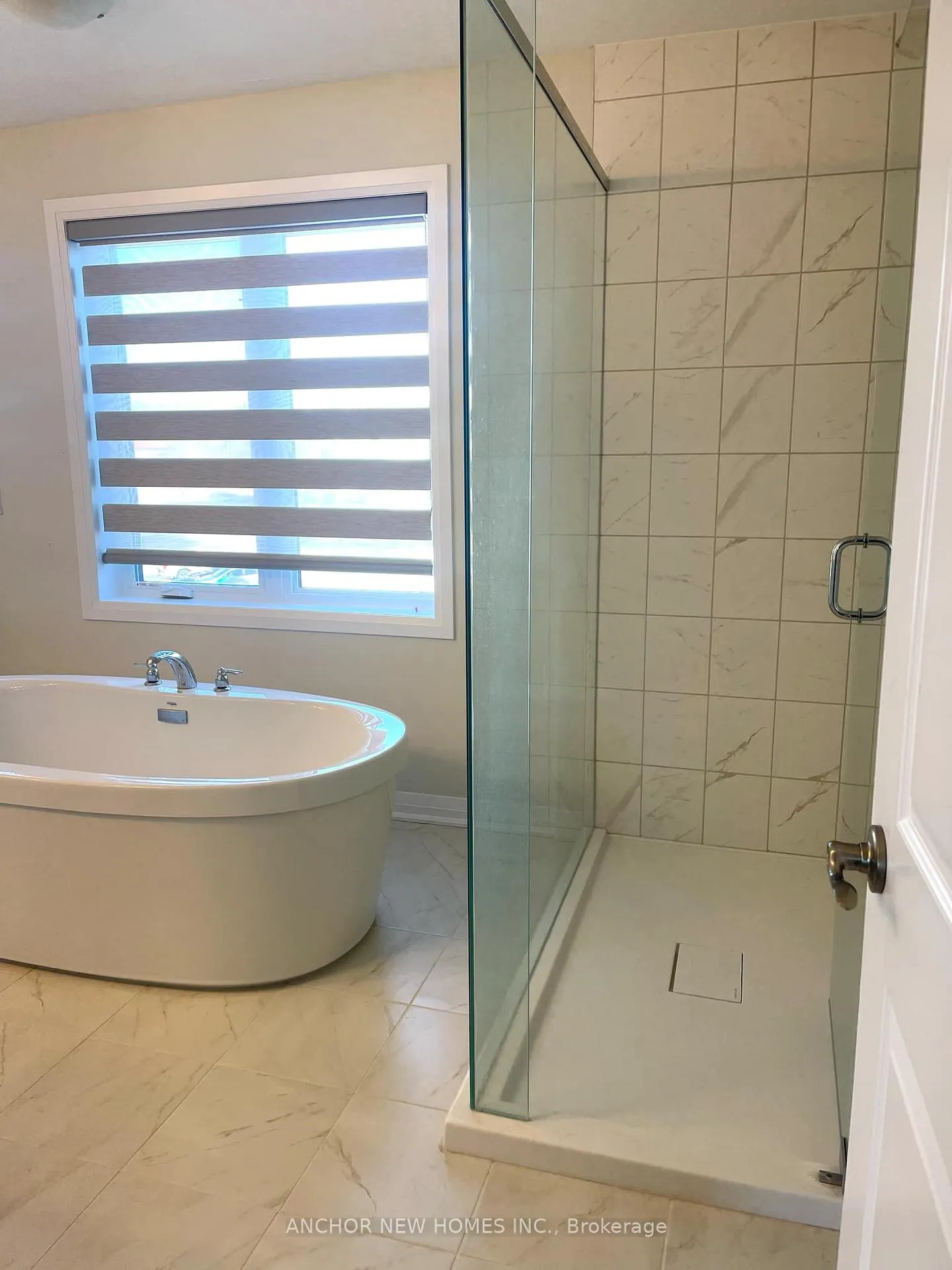 Photo 24 of Unit 4, 124 Seabrook Drive, Kitchener — HOMEH