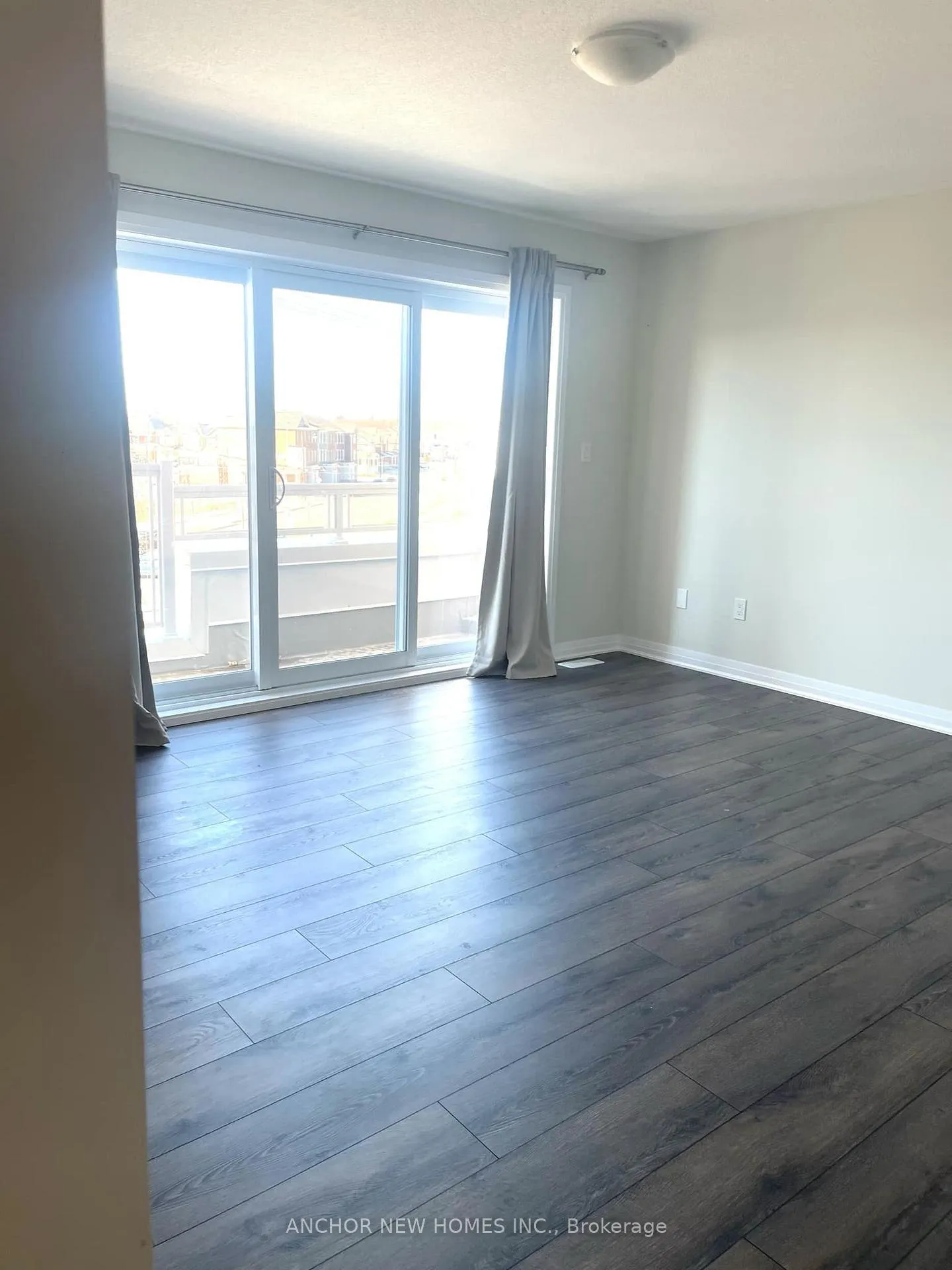 Photo 26 of Unit 4, 124 Seabrook Drive, Kitchener — HOMEH