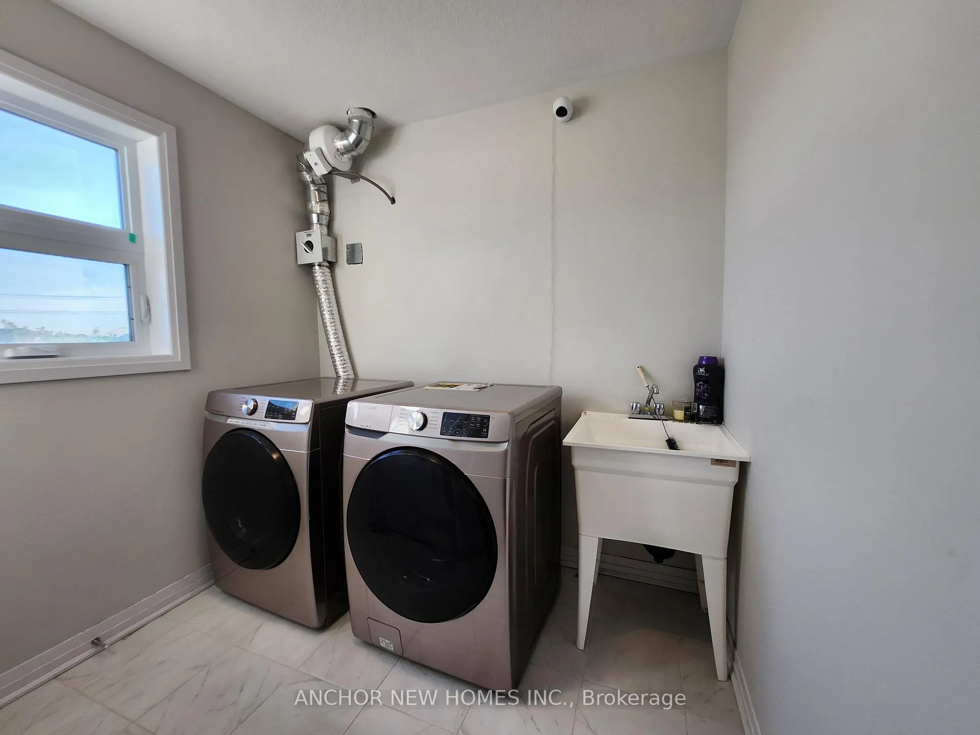 Photo 29 of Unit 4, 124 Seabrook Drive, Kitchener — HOMEH