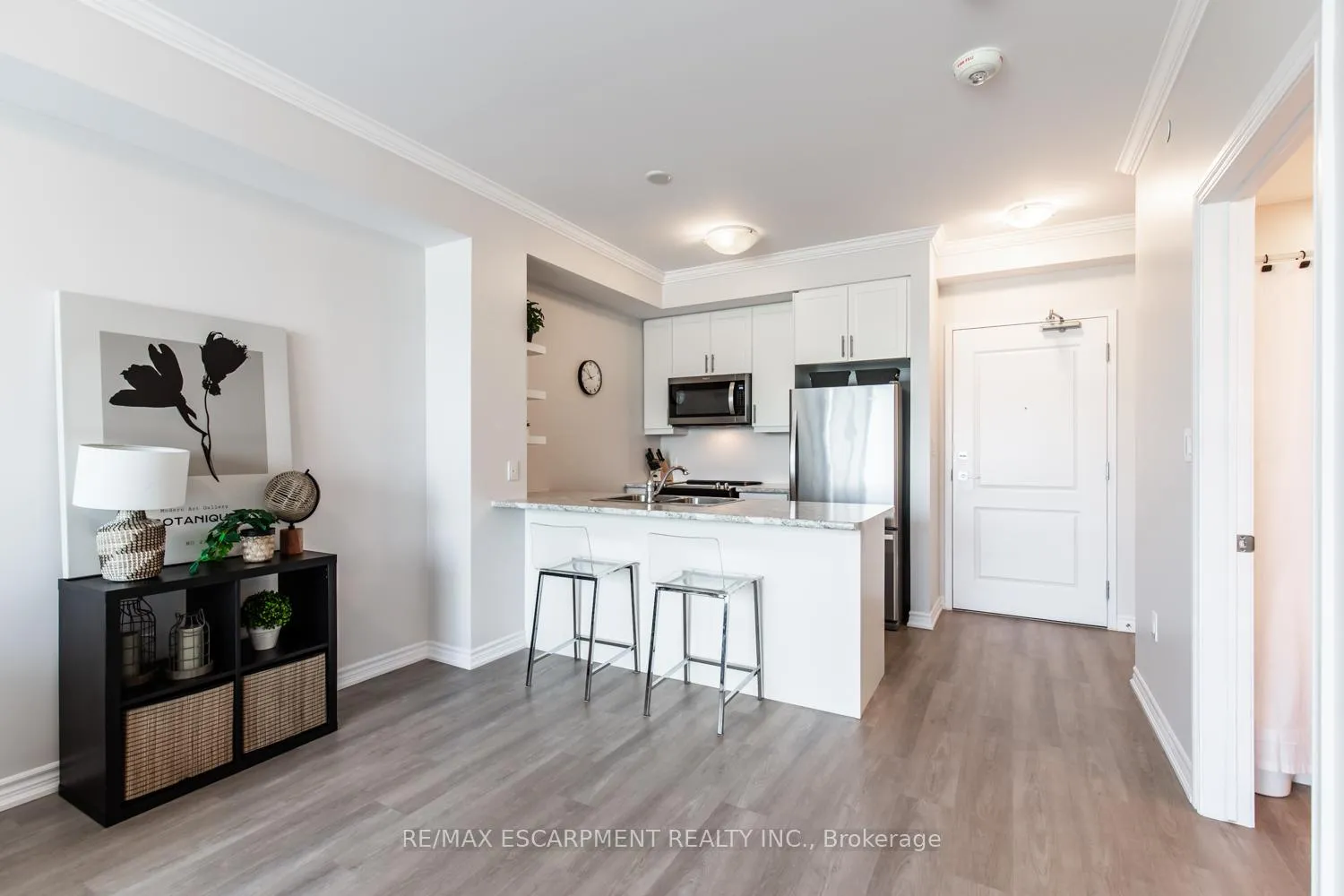 Photo 7 of Unit 303, 450 Dundas Street, Hamilton, Waterdown — HOMEH