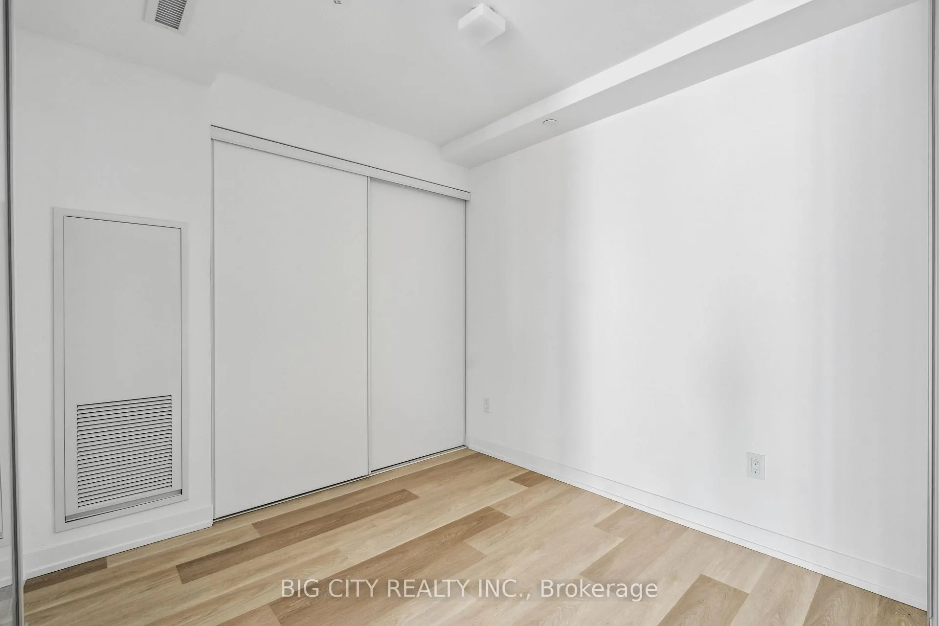 Photo 11 of Unit 226, 28 Eastern Avenue, Toronto, Moss Park — HOMEH