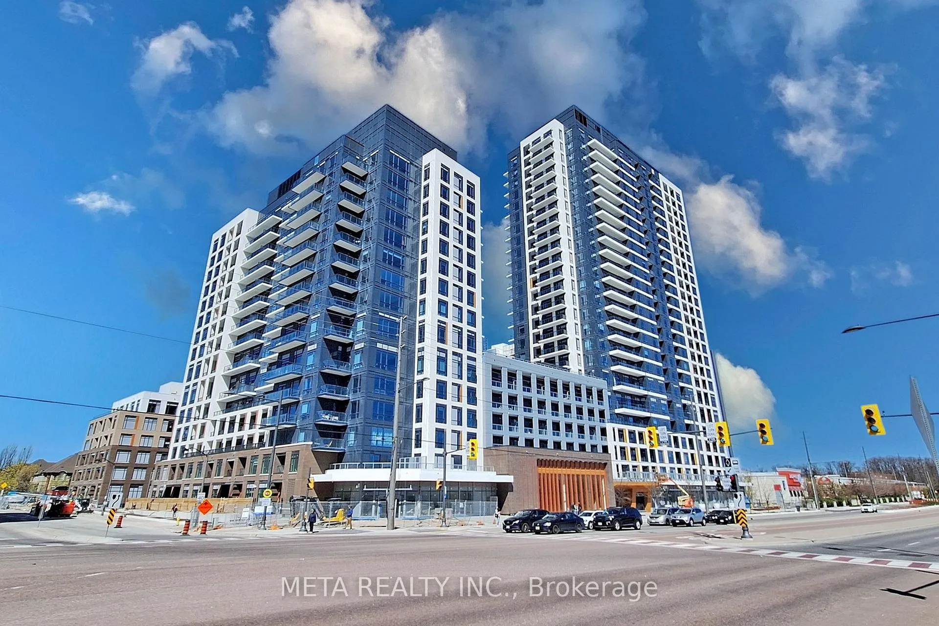 Photo 3 of Unit 708, 7950 Bathurst Street, Vaughan, Beverley Glen — HOMEH