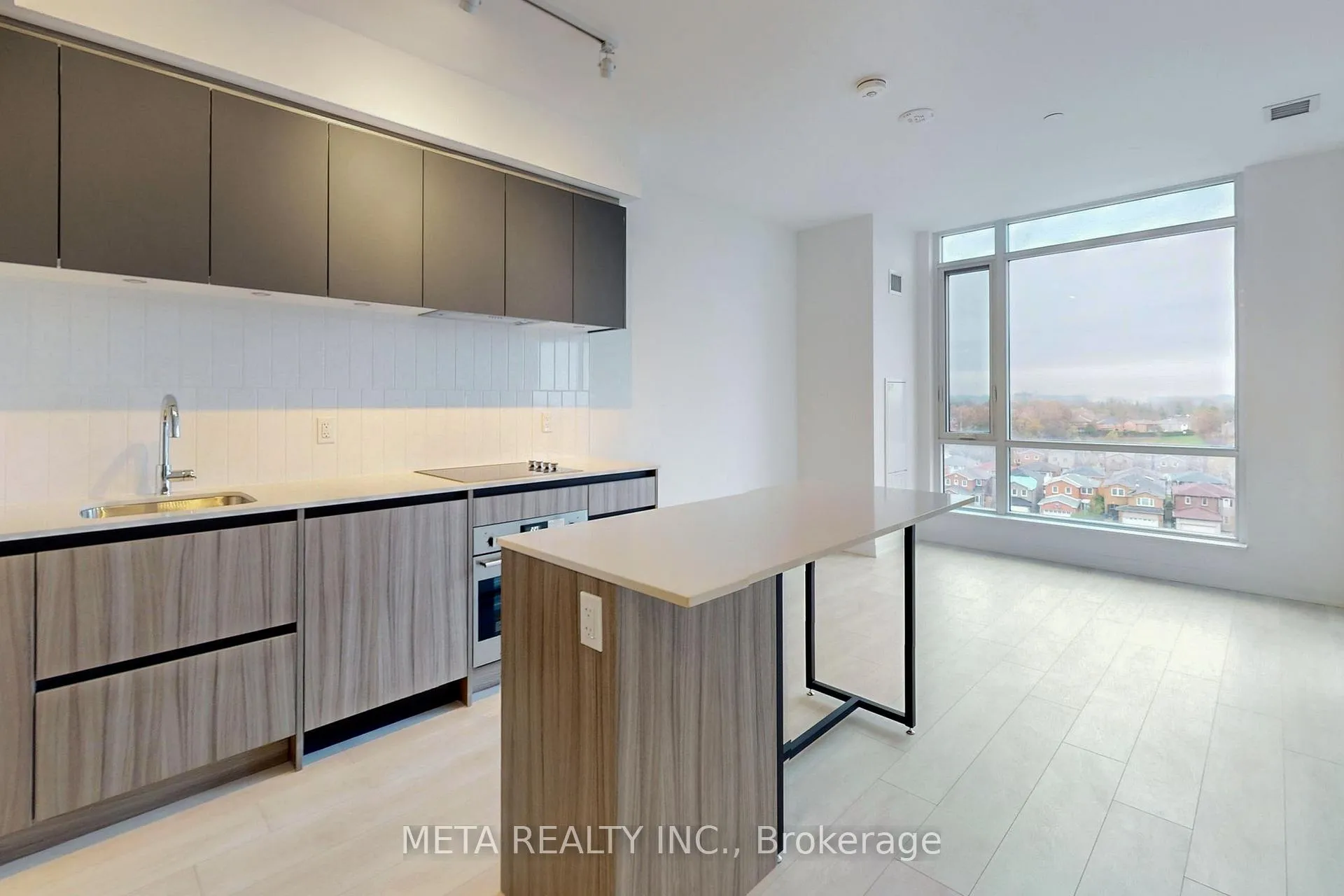Photo 8 of Unit 708, 7950 Bathurst Street, Vaughan, Beverley Glen — HOMEH