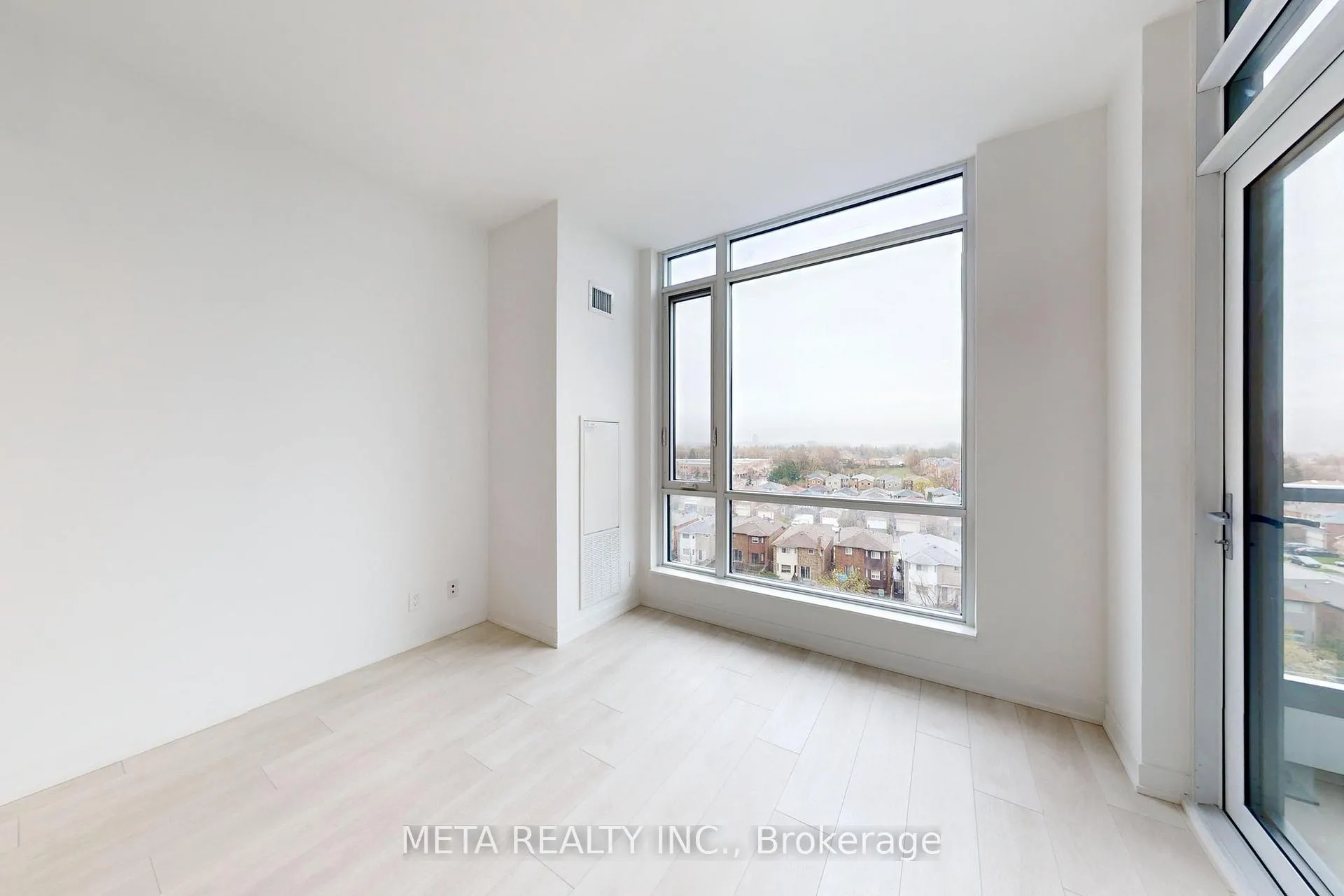 Photo 12 of Unit 708, 7950 Bathurst Street, Vaughan, Beverley Glen — HOMEH