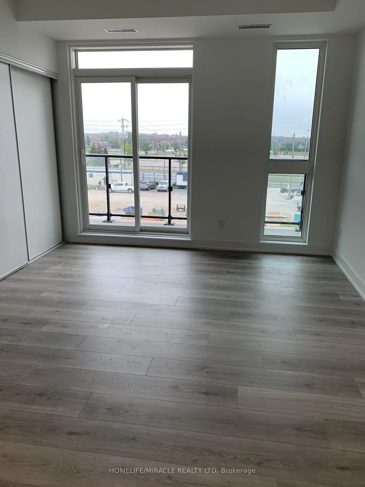 Photo 3 of Unit 303, 1 Climo Lane, Markham, Wismer — HOMEH