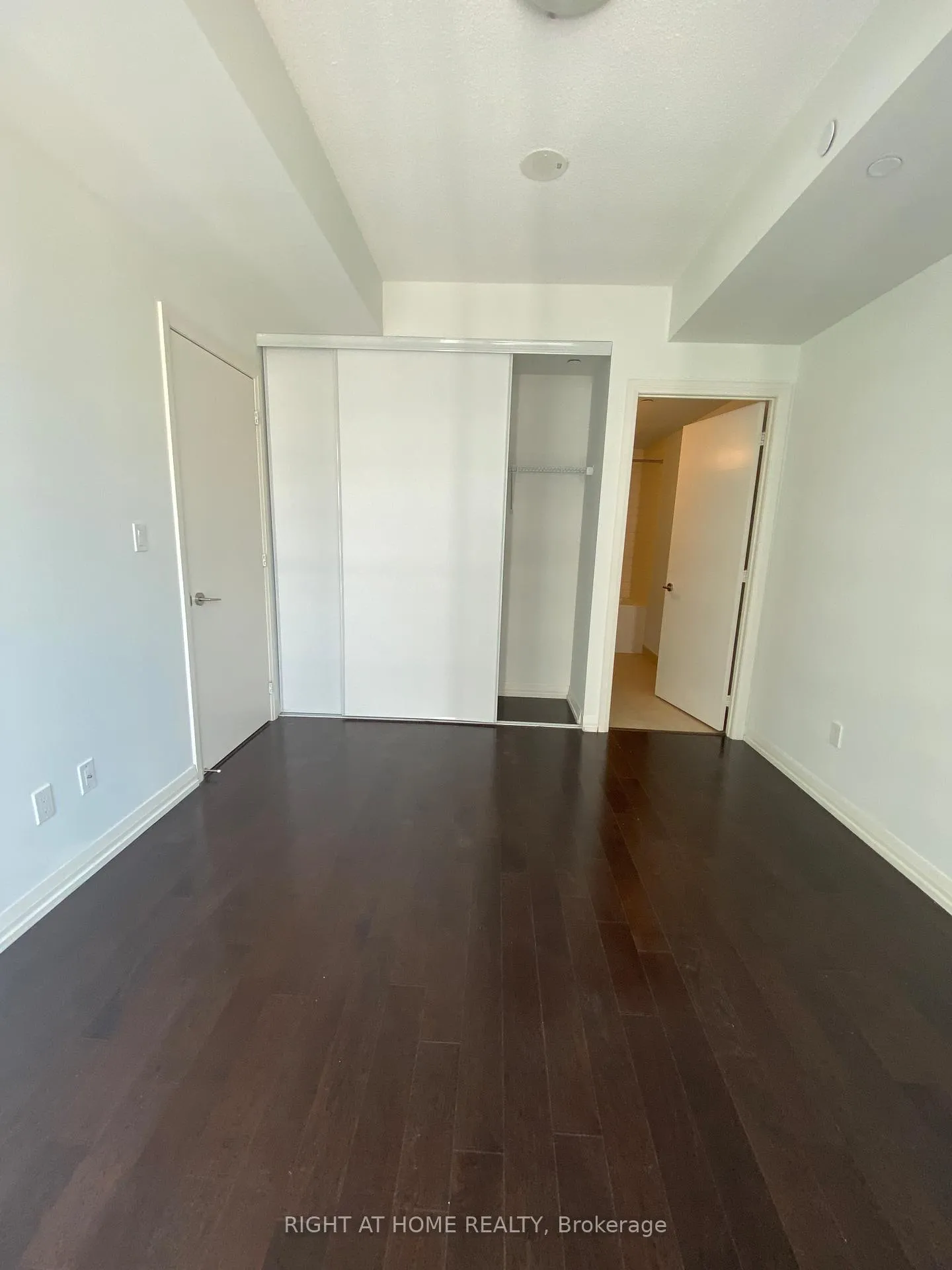 Photo 11 of Unit 1216, 460 Adelaide Street E, Toronto, Moss Park — HOMEH