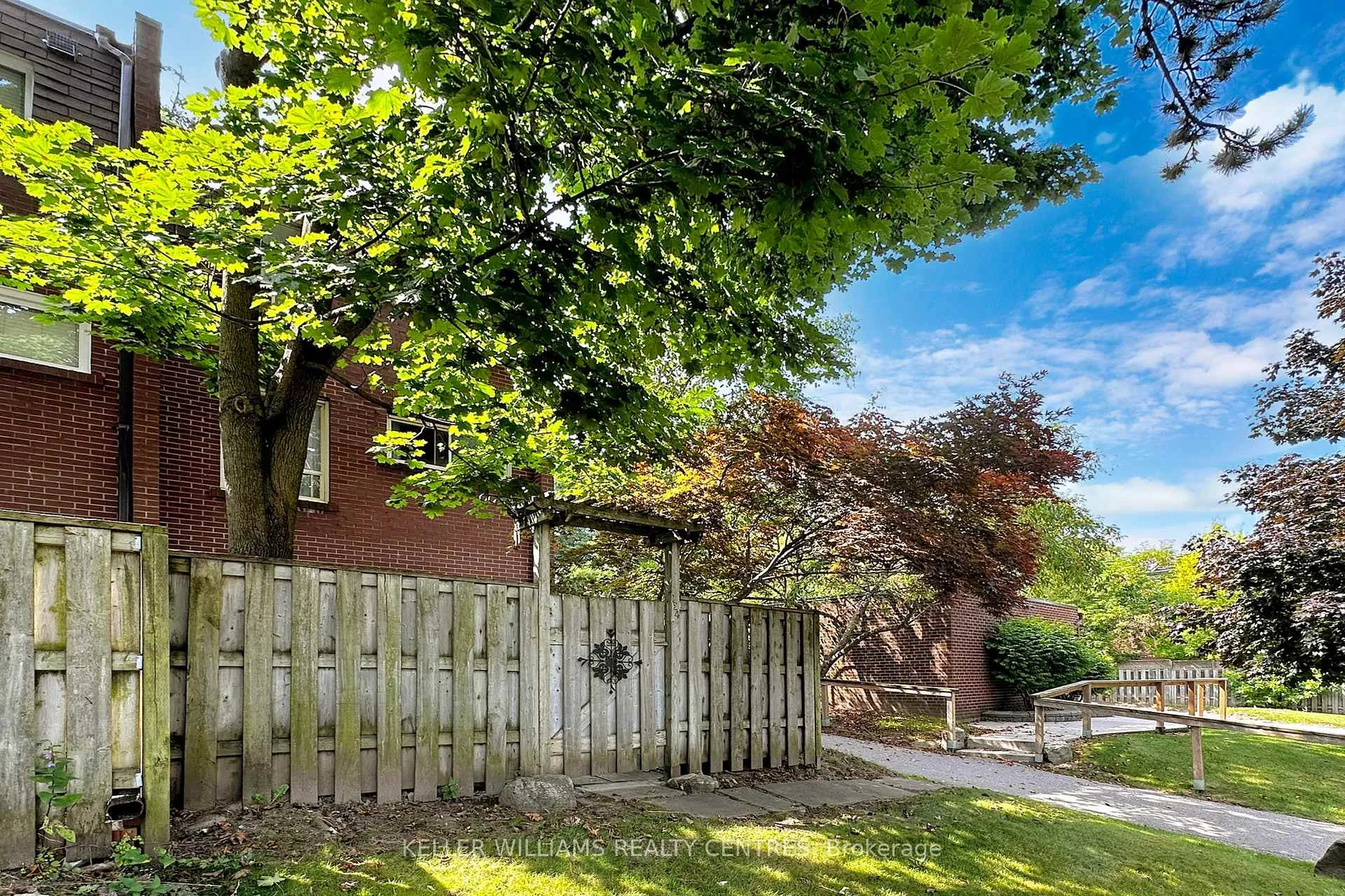 Photo 30 of Unit 16, 124 Wales Avenue, Markham, Old Markham Village — HOMEH