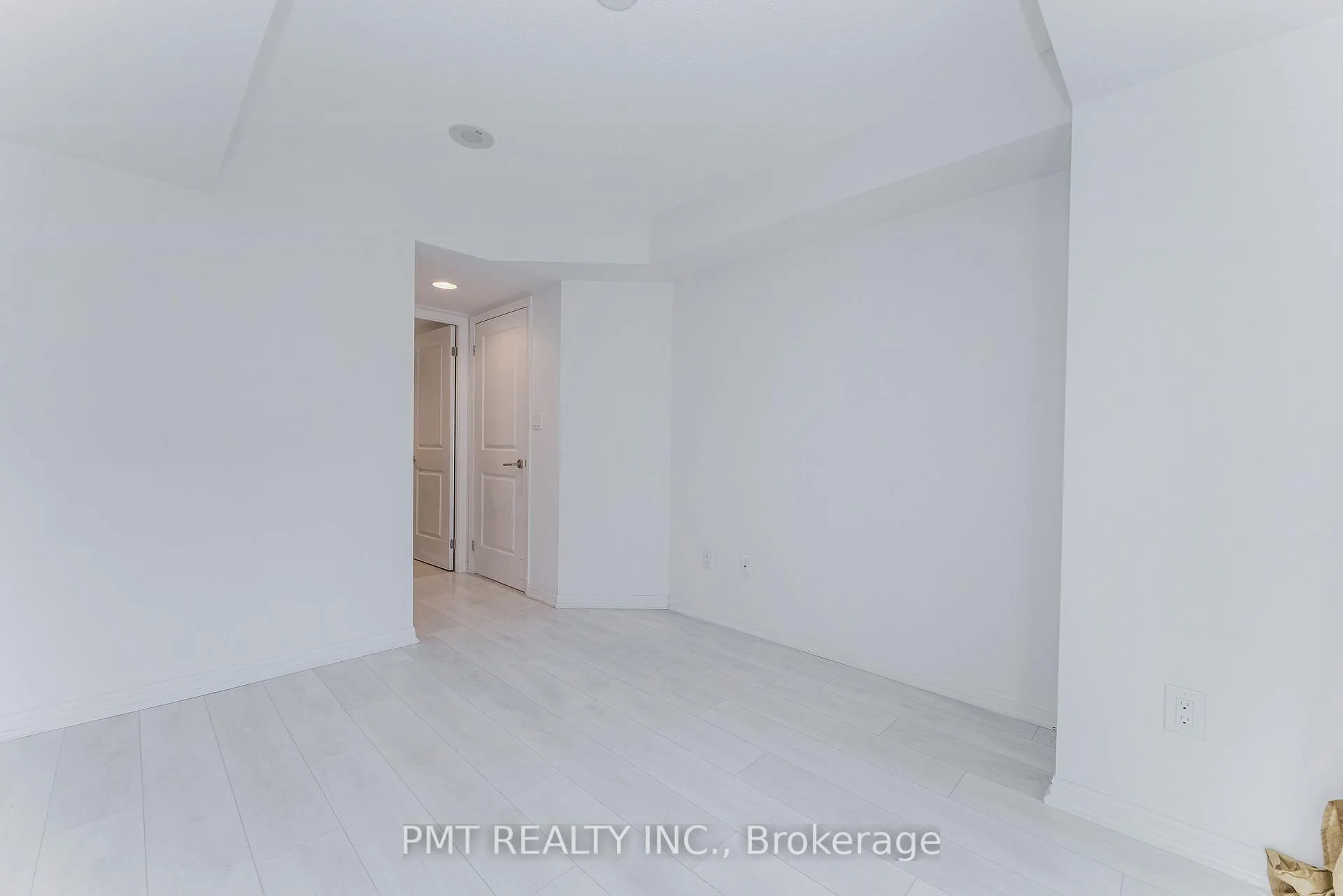Photo 19 of Unit 310, 400 Adelaide Street E, Toronto, Church-Yonge Corridor — HOMEH
