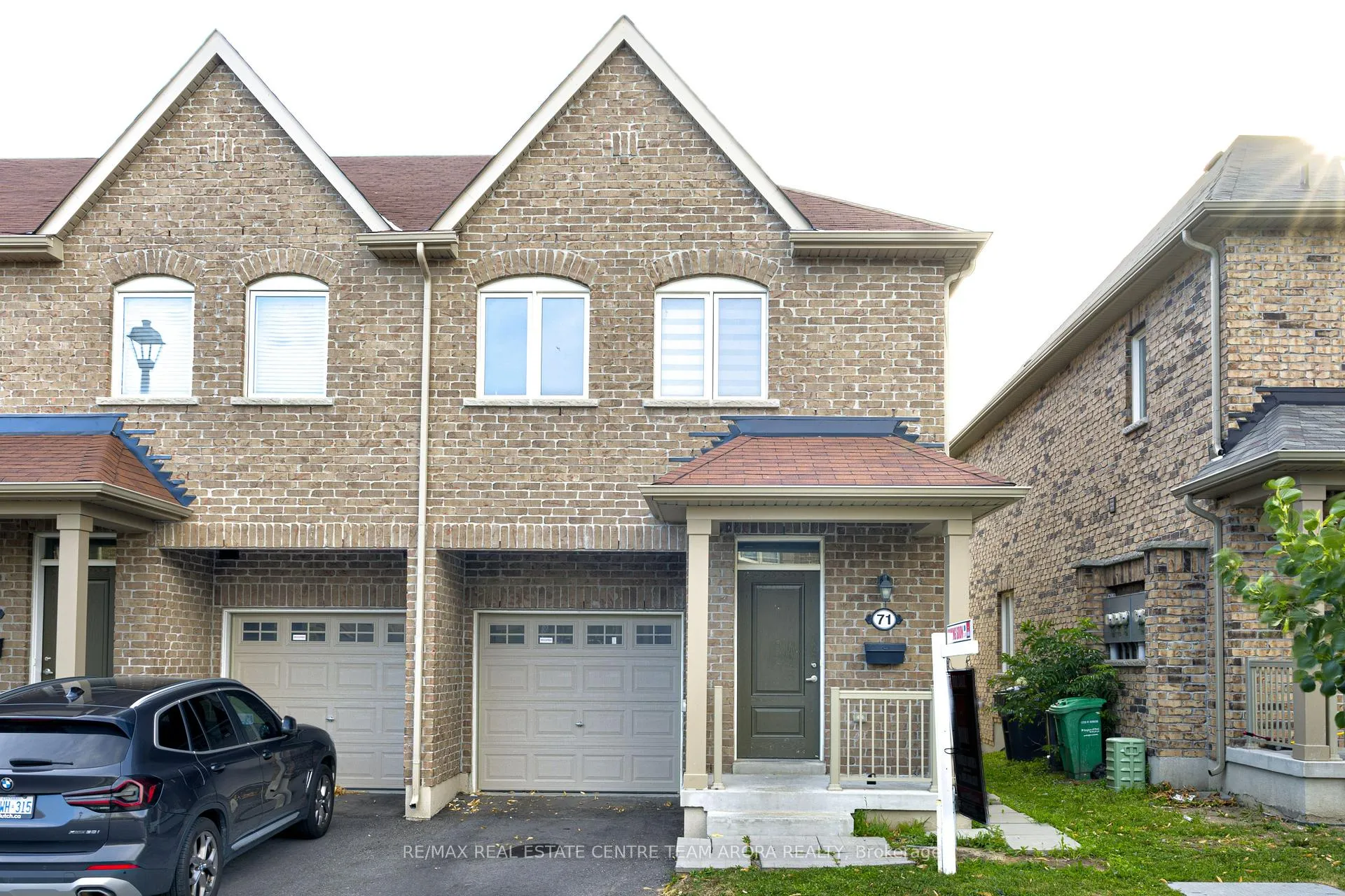 Front of Unit 71, 50 Edinburgh Drive