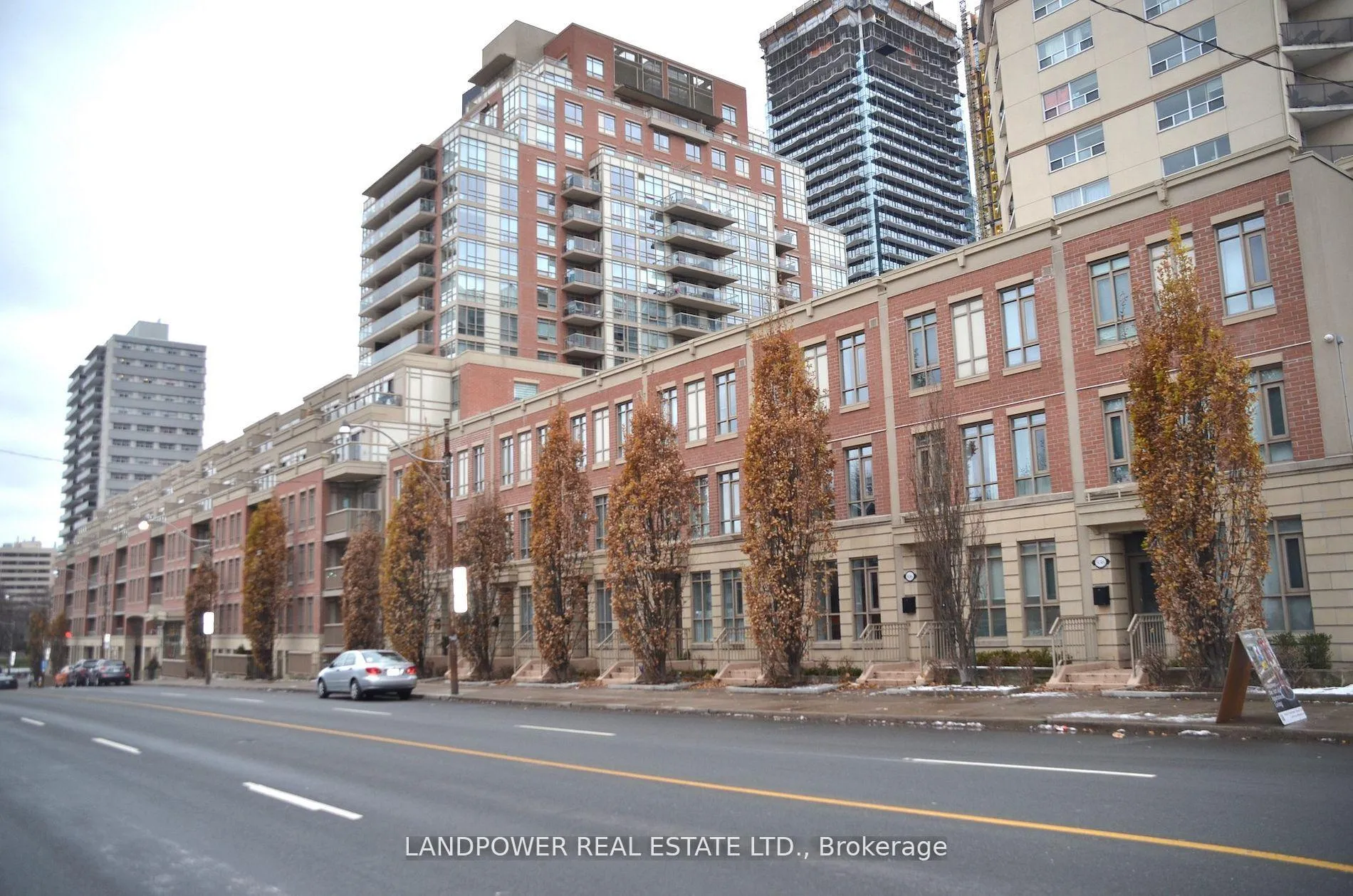 Photo 1 of Unit 511, 900 Mount Pleasant Road, Toronto, Mount Pleasant West — HOMEH