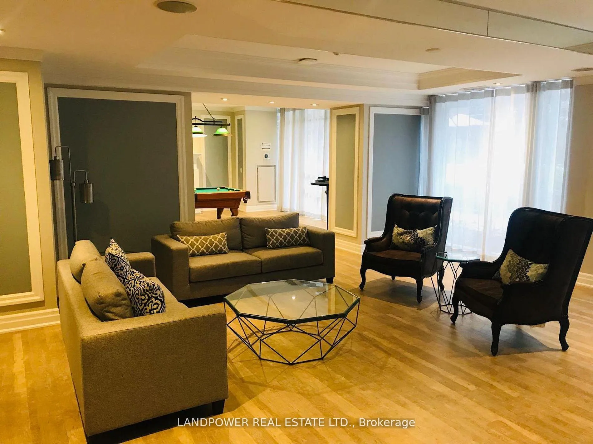 Photo 20 of Unit 511, 900 Mount Pleasant Road, Toronto, Mount Pleasant West — HOMEH