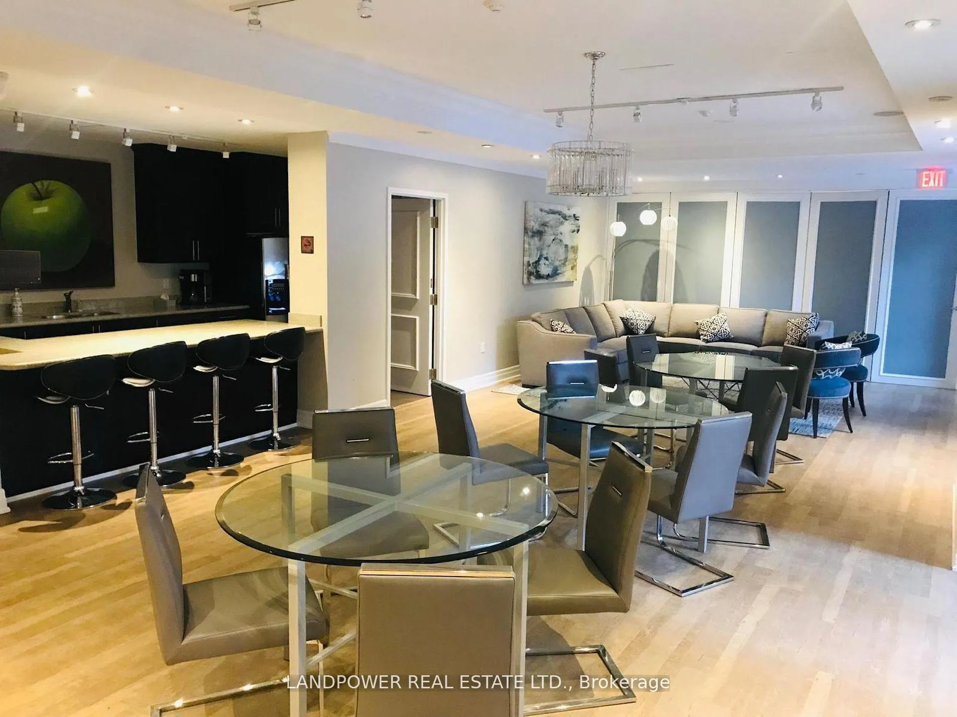 Photo 22 of Unit 511, 900 Mount Pleasant Road, Toronto, Mount Pleasant West — HOMEH