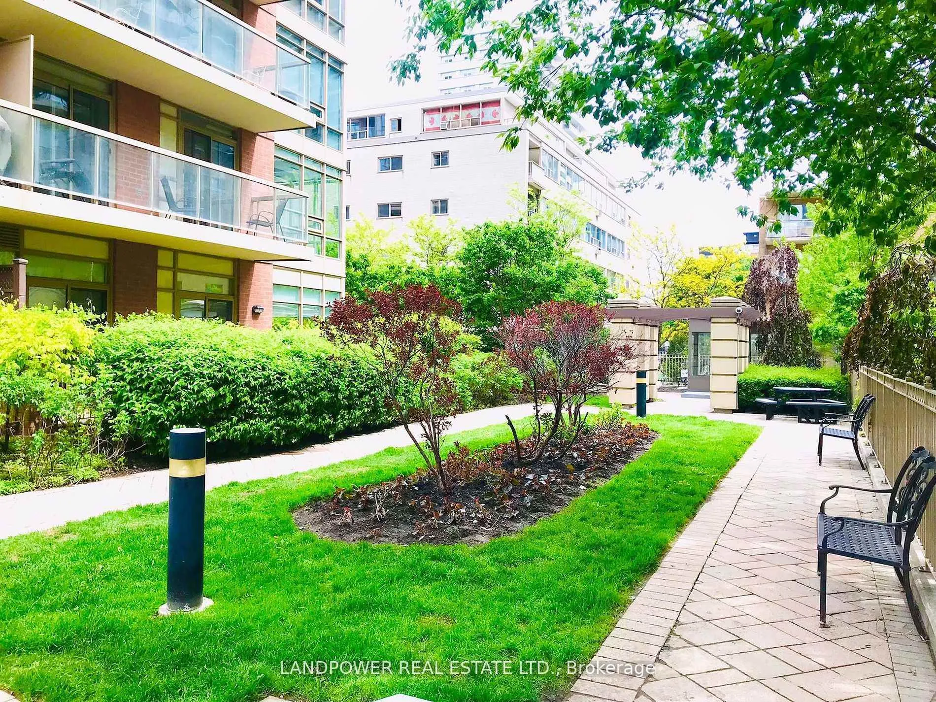 Photo 23 of Unit 511, 900 Mount Pleasant Road, Toronto, Mount Pleasant West — HOMEH