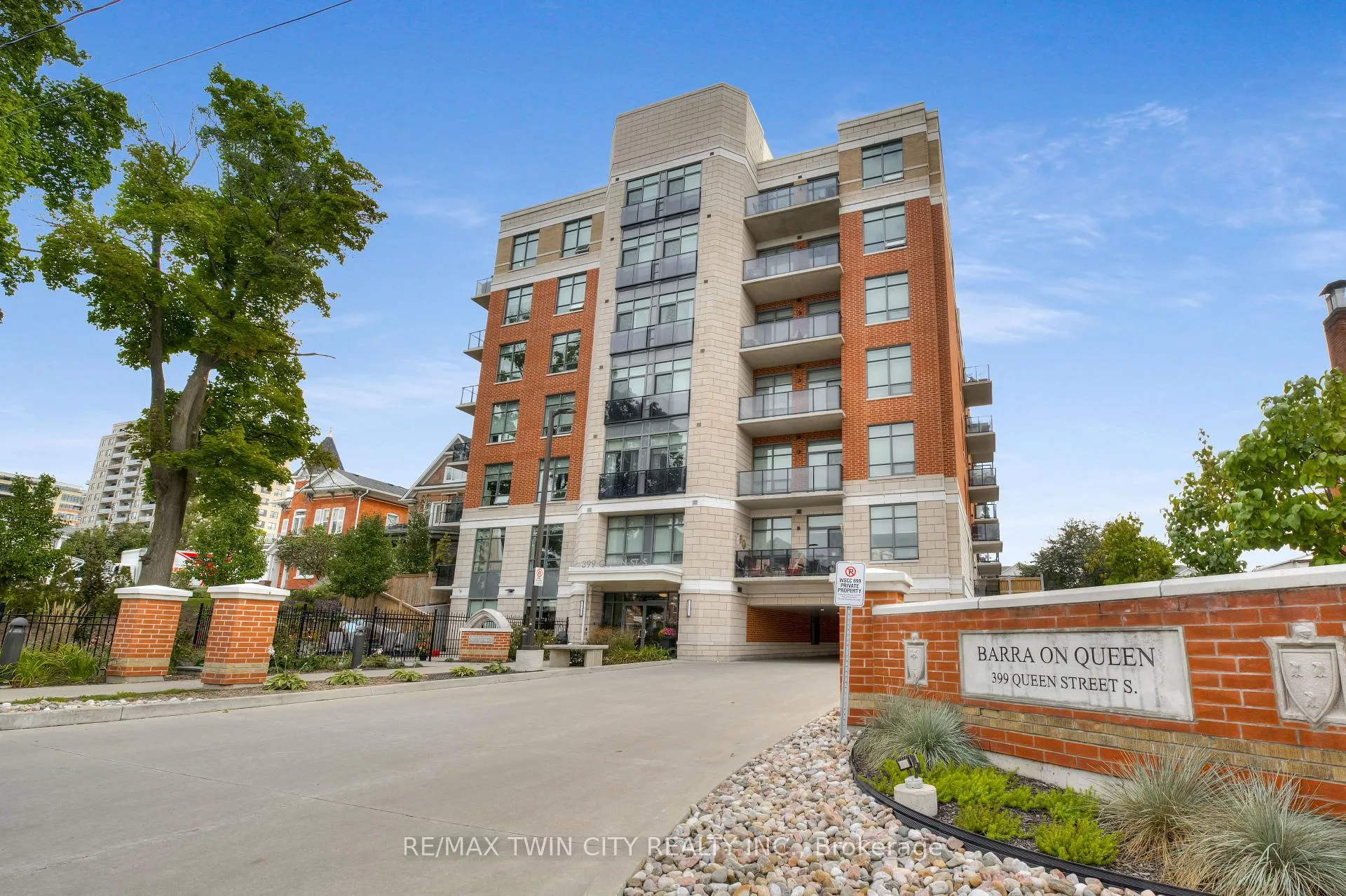 Front of Unit 211, 399 Queen Street S