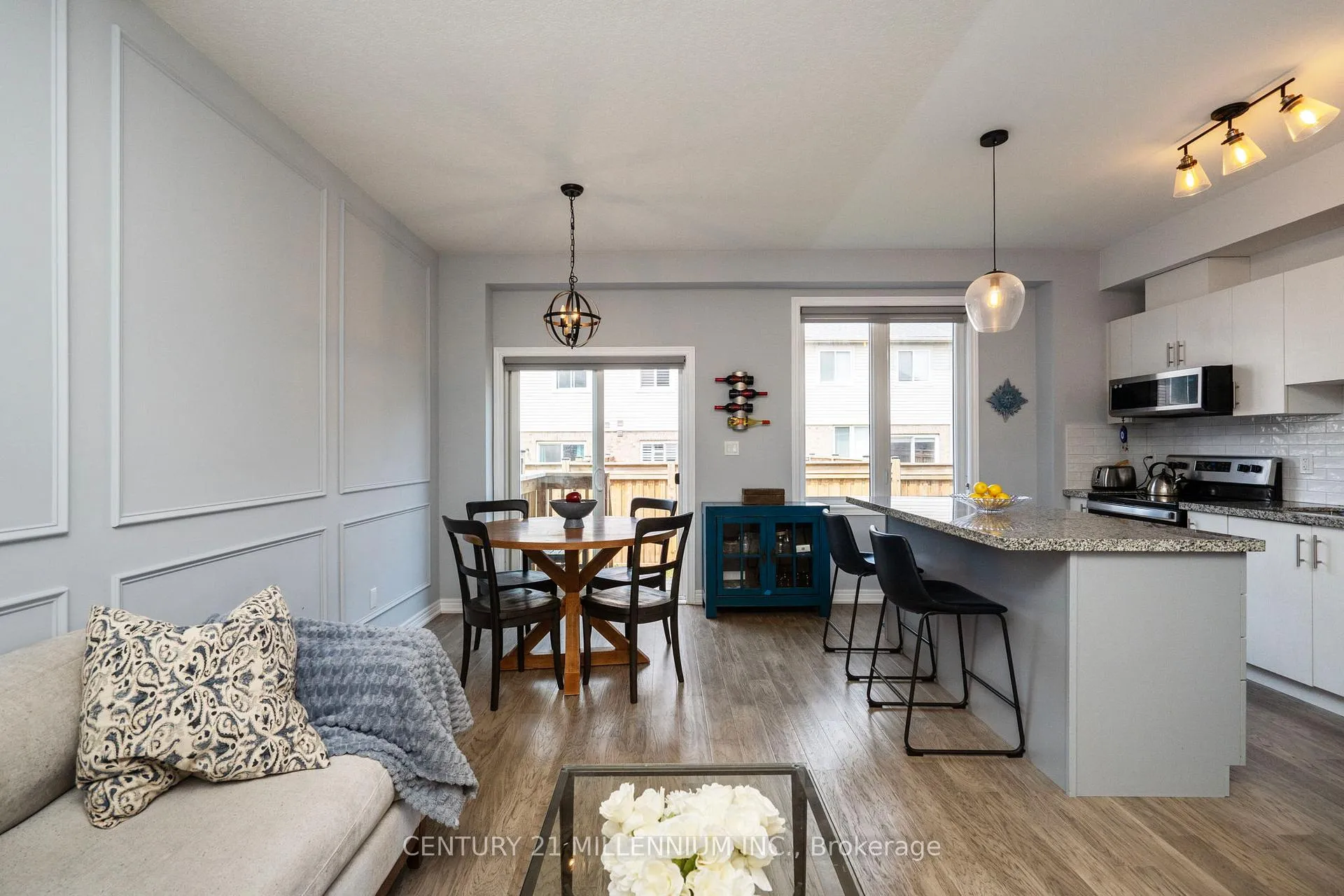 Photo 8 of 19 Arietta Lane, Hamilton, Stoney Creek — HOMEH