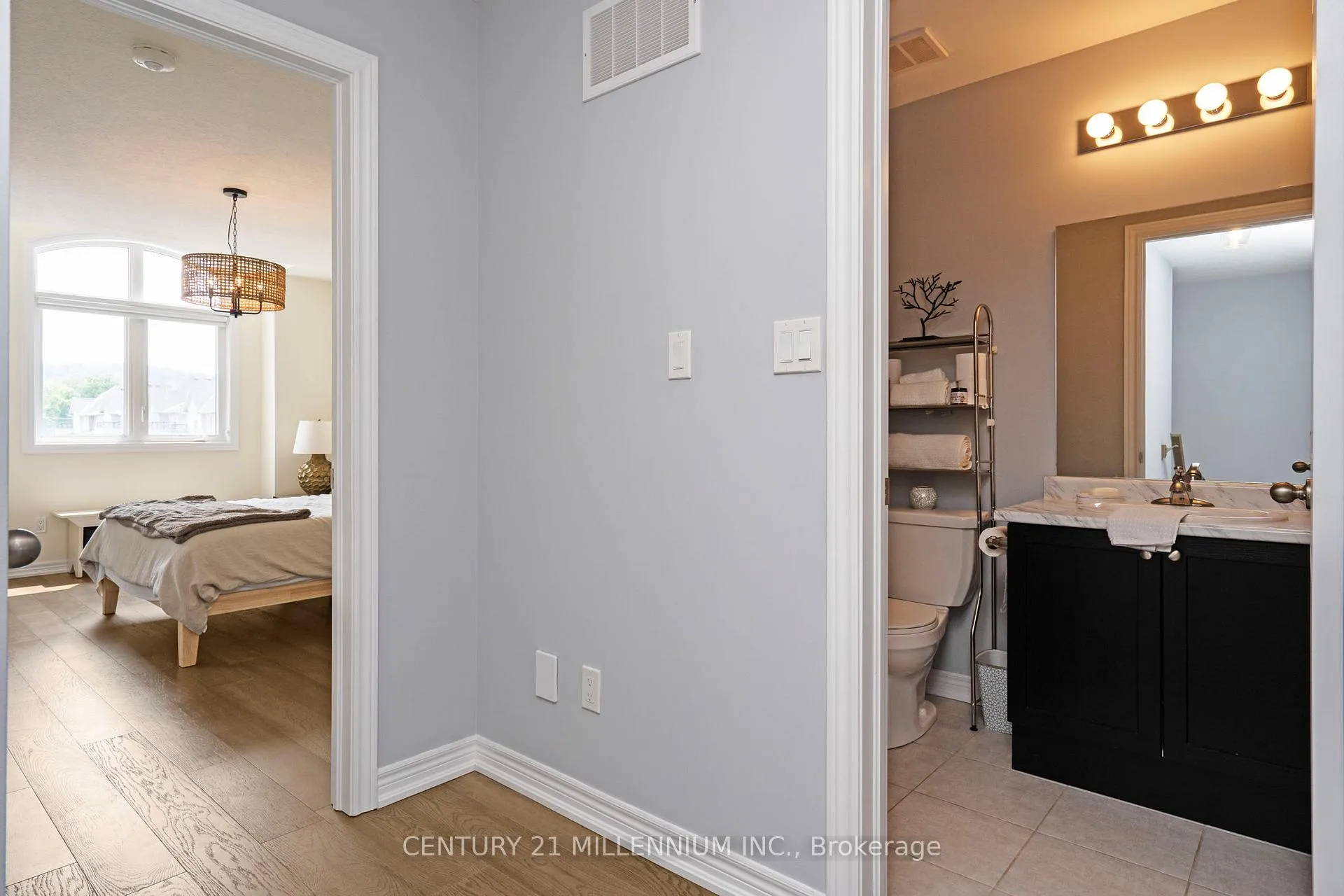 Photo 20 of 19 Arietta Lane, Hamilton, Stoney Creek — HOMEH