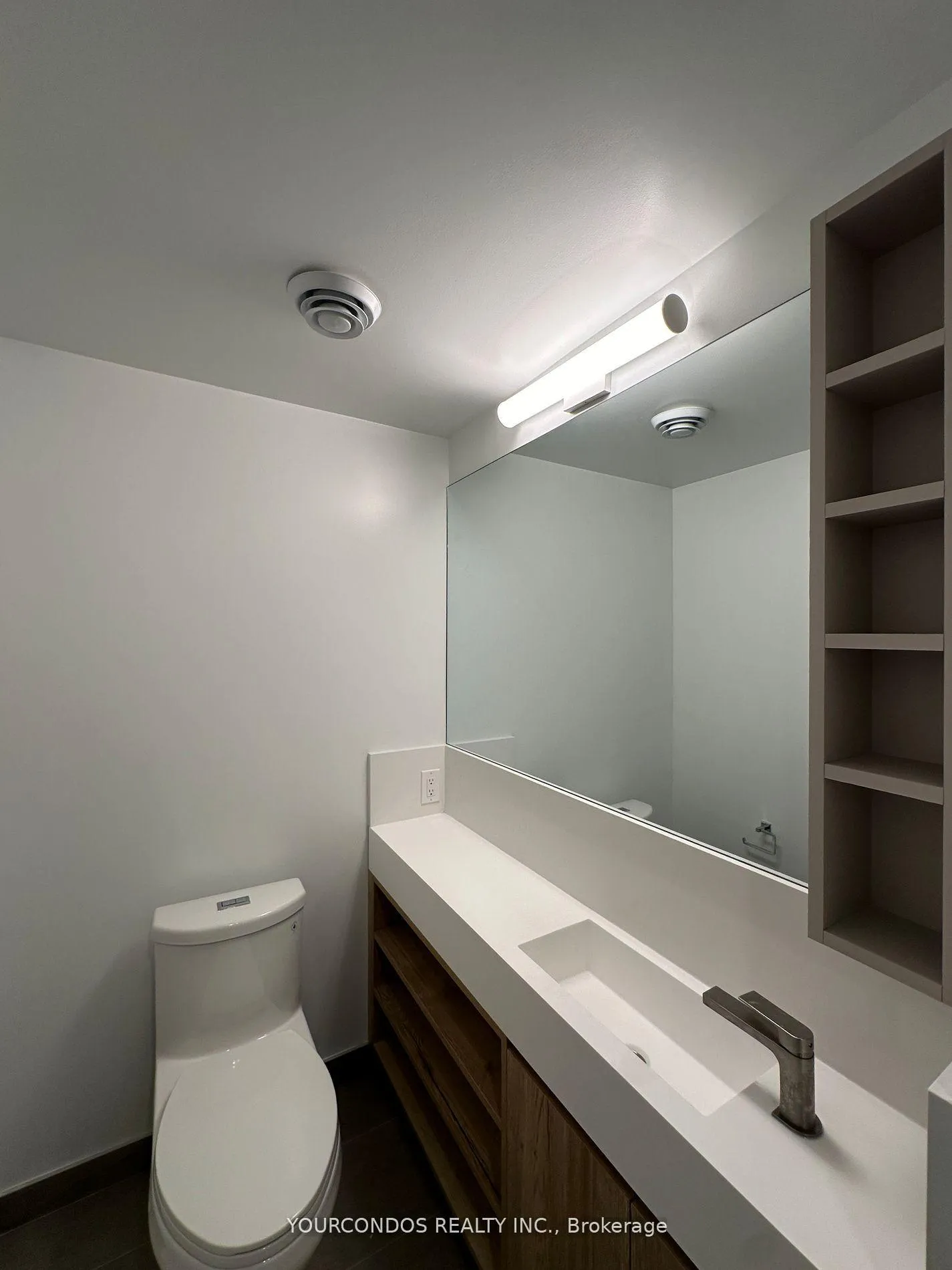 Photo 10 of Unit 3917, 319 Jarvis Street, Toronto, Moss Park — HOMEH
