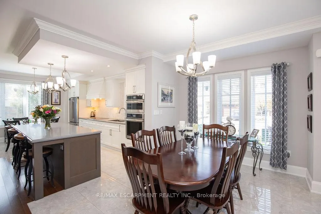 Photo 16 of Unit 4, 107 Main Street E, Grimsby, Grimsby East — HOMEH