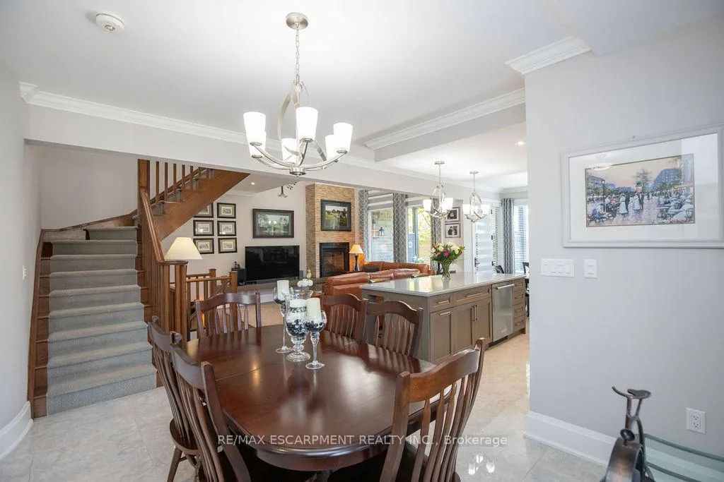 Photo 21 of Unit 4, 107 Main Street E, Grimsby, Grimsby East — HOMEH