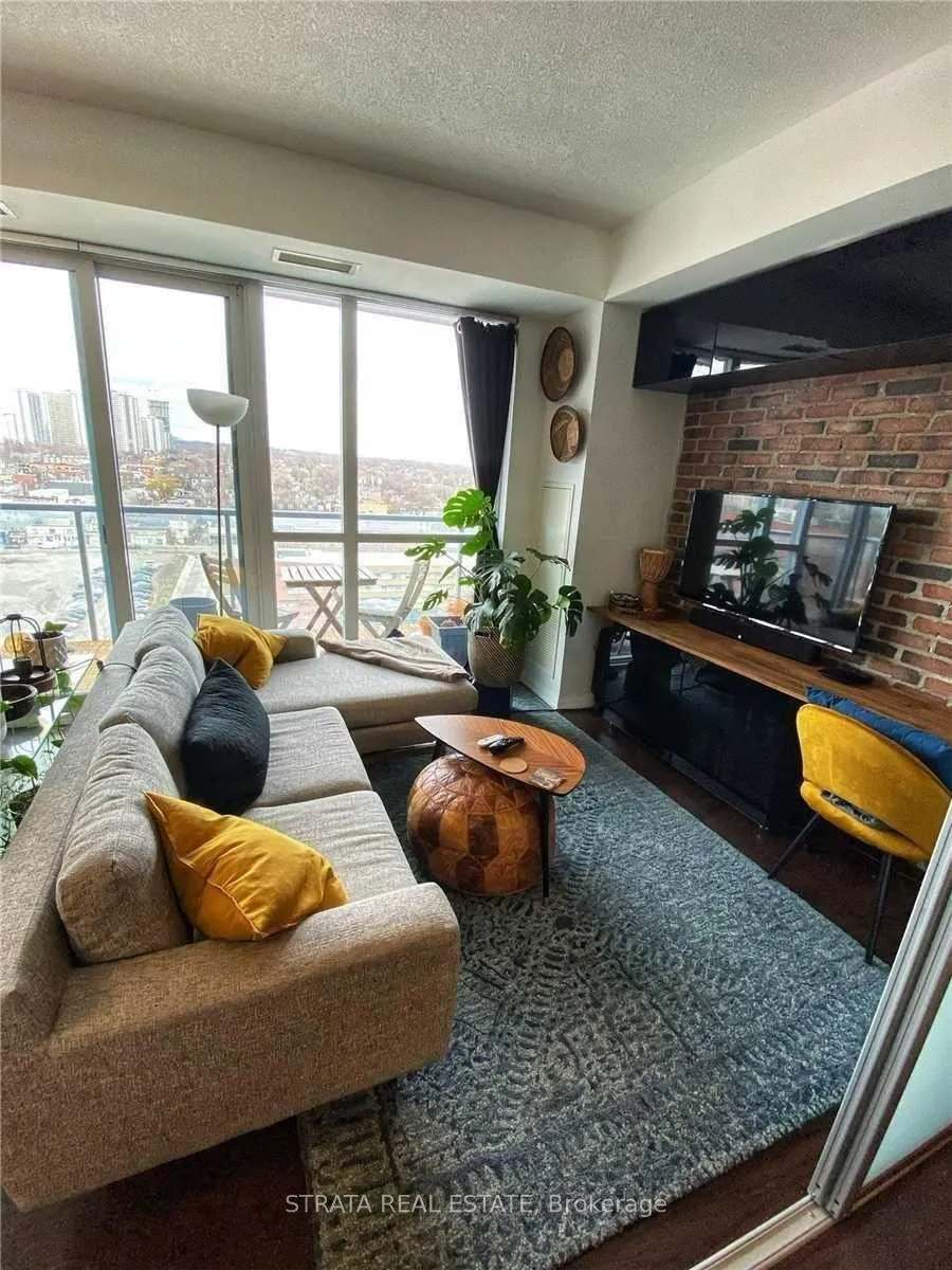 Photo 4 of Unit 1302, 25 Cole Street, Toronto, Regent Park — HOMEH