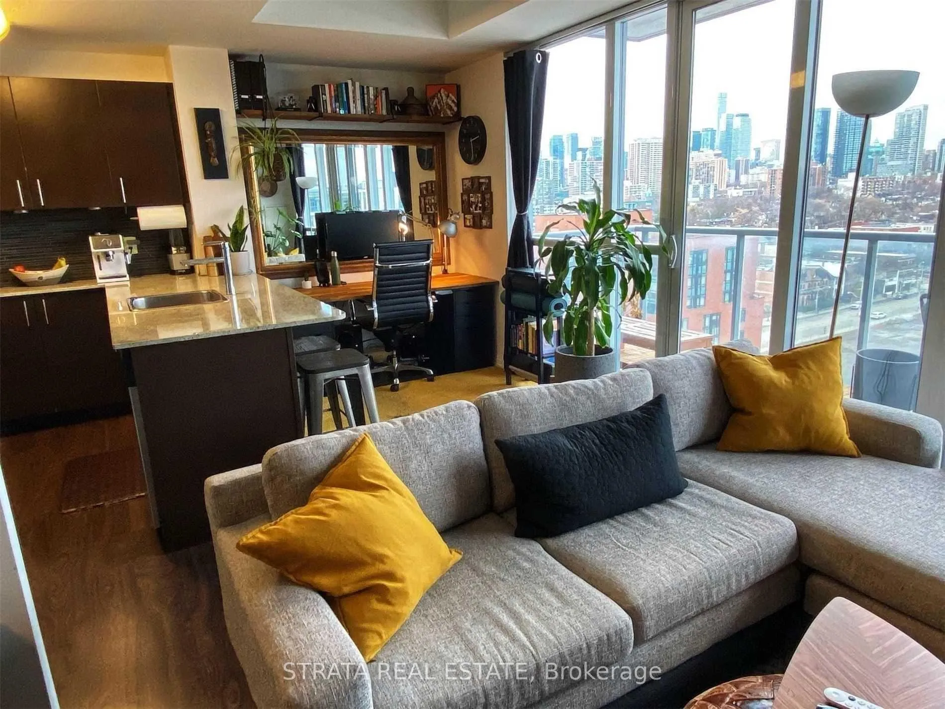 Photo 5 of Unit 1302, 25 Cole Street, Toronto, Regent Park — HOMEH