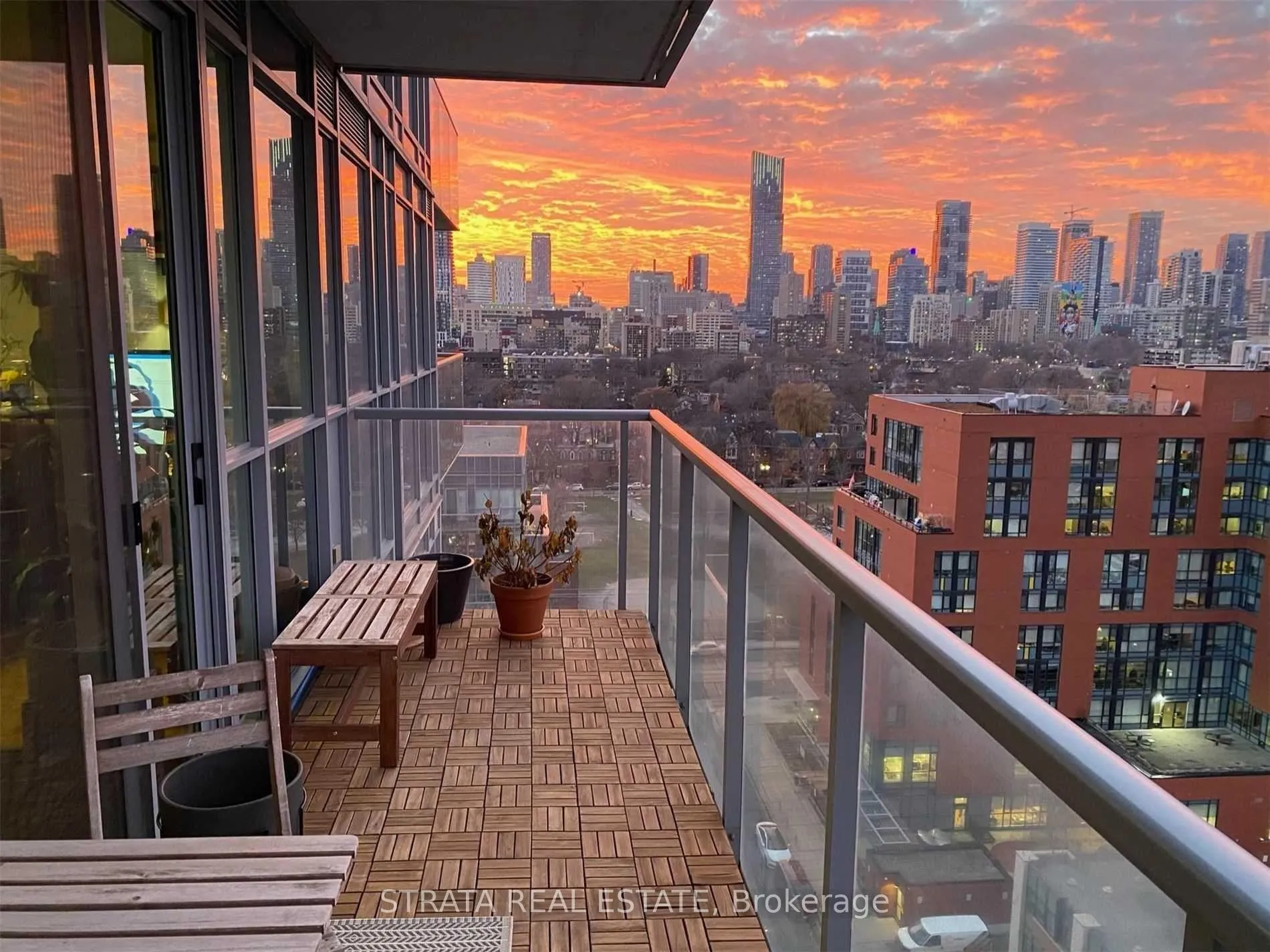 Photo 15 of Unit 1302, 25 Cole Street, Toronto, Regent Park — HOMEH