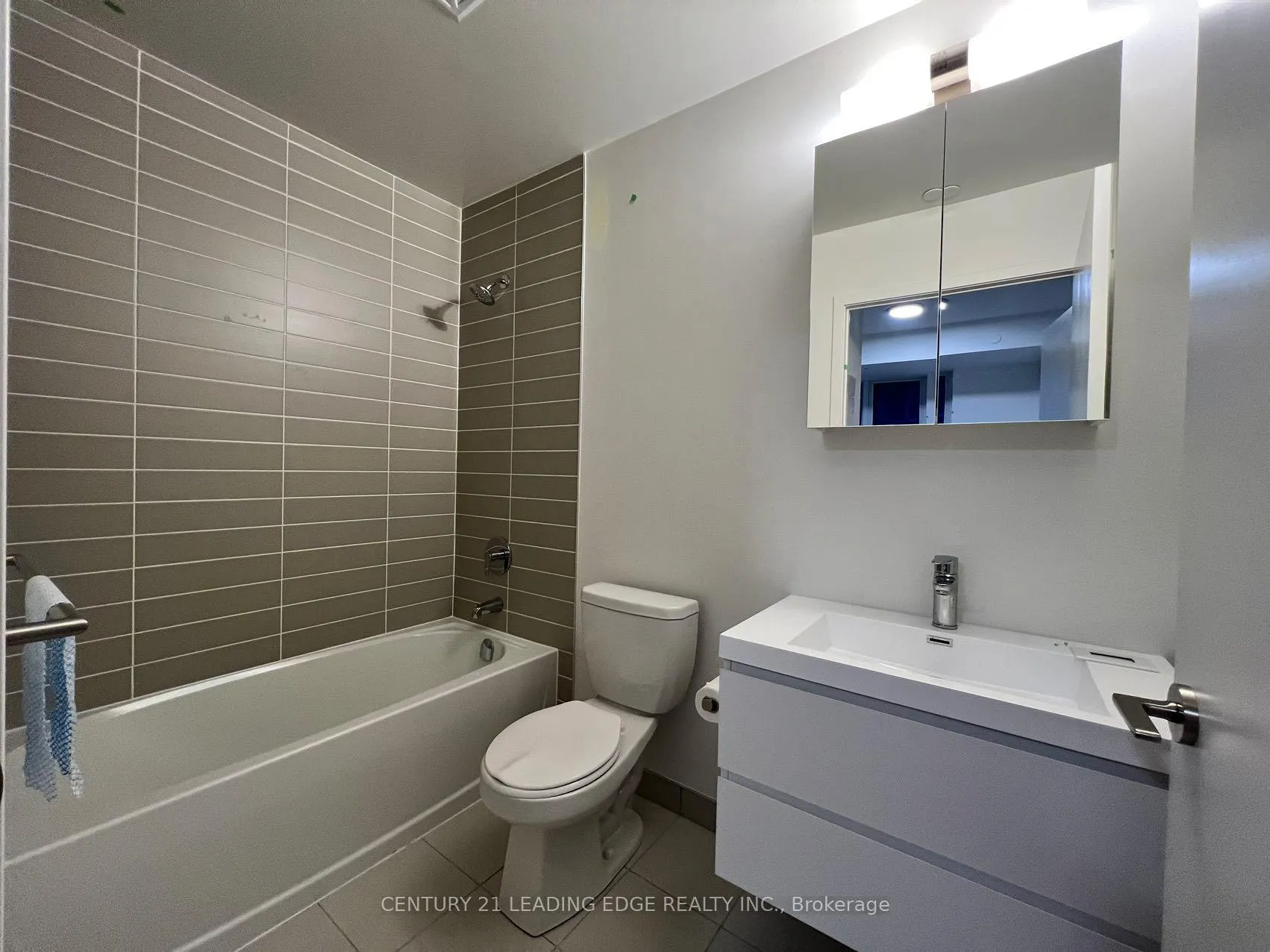 Photo 9 of Unit 717, 8119 Birchmount Road, Markham, Unionville — HOMEH
