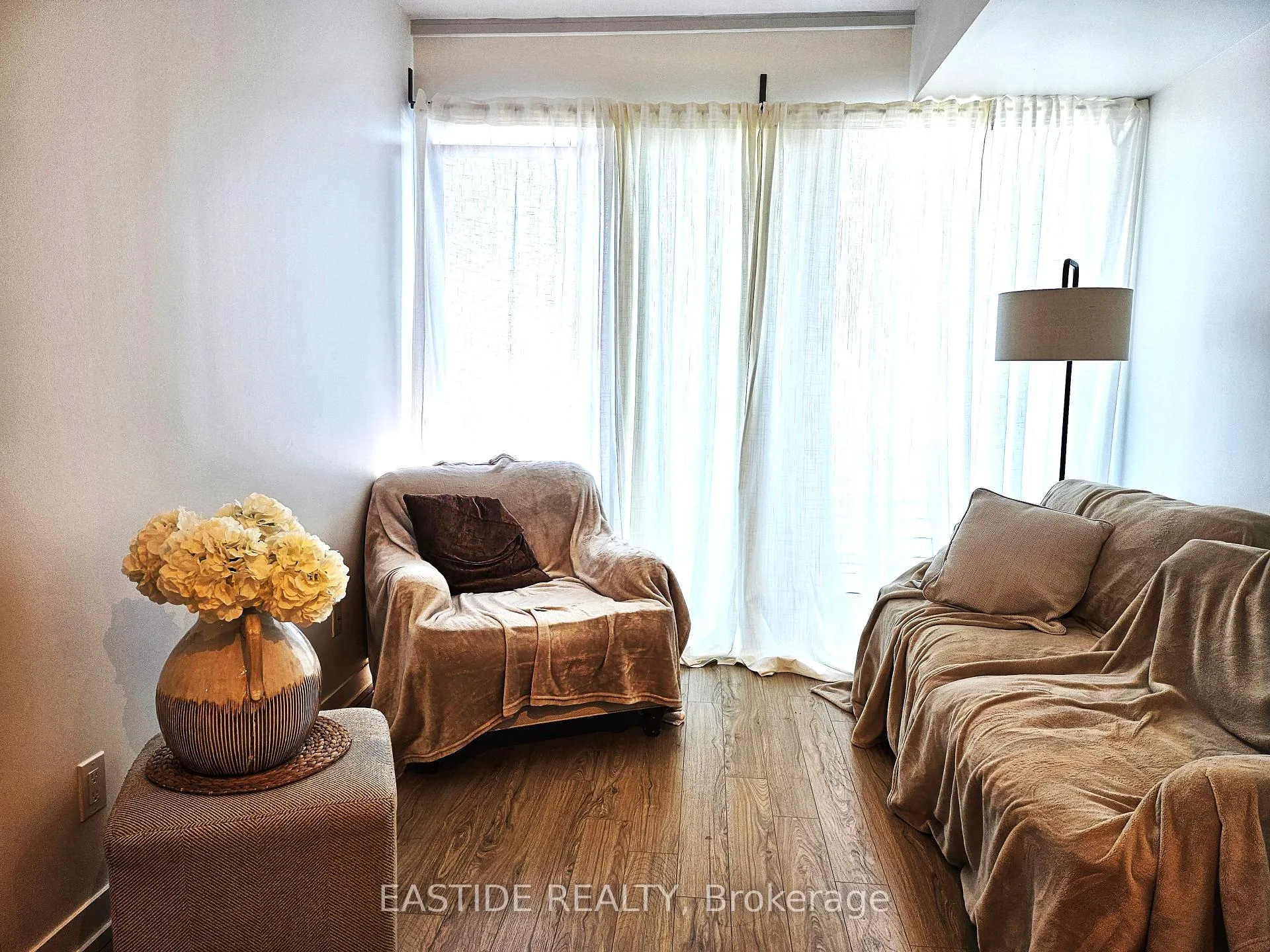 Photo 6 of Unit 3617, 85 Wood Street, Toronto, Church-Yonge Corridor — HOMEH