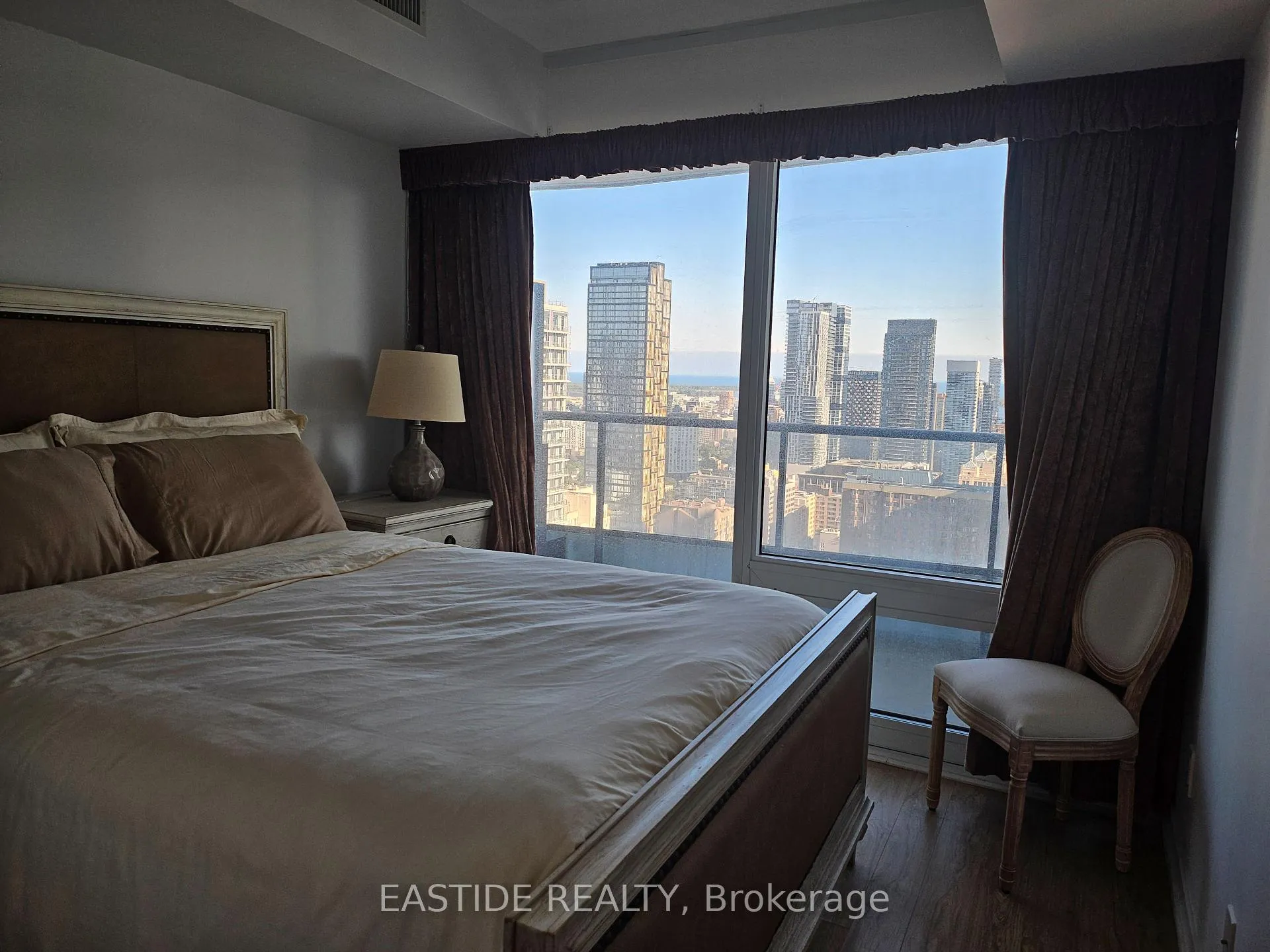 Photo 7 of Unit 3617, 85 Wood Street, Toronto, Church-Yonge Corridor — HOMEH