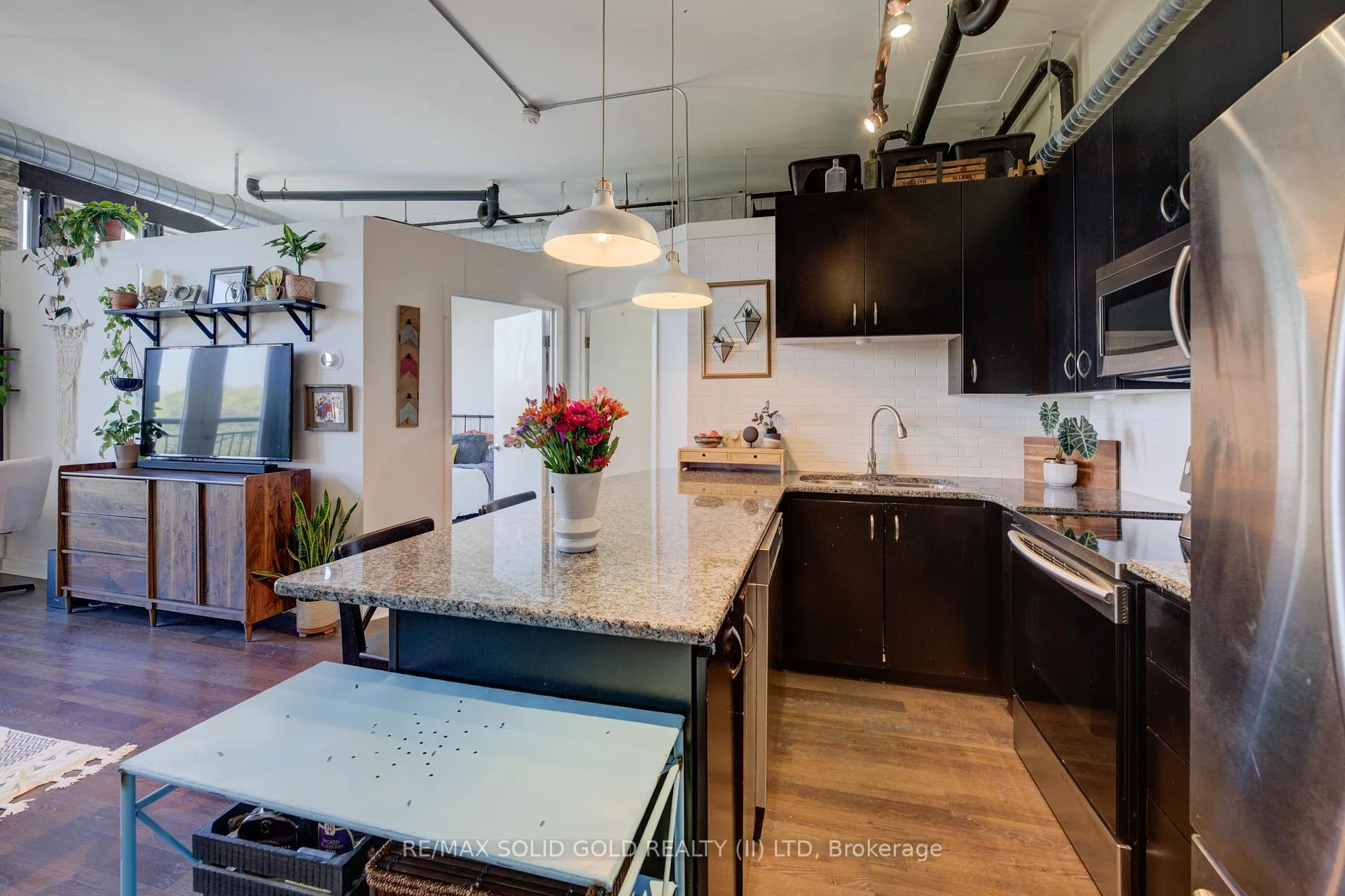 Photo 8 of Unit 605, 120 Mansion Street, Kitchener — HOMEH