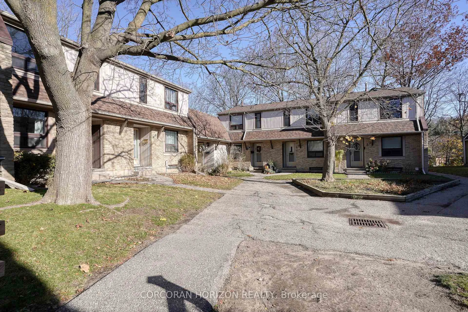 Photo 2 of Unit 33, 280 Thaler Avenue, Kitchener — HOMEH