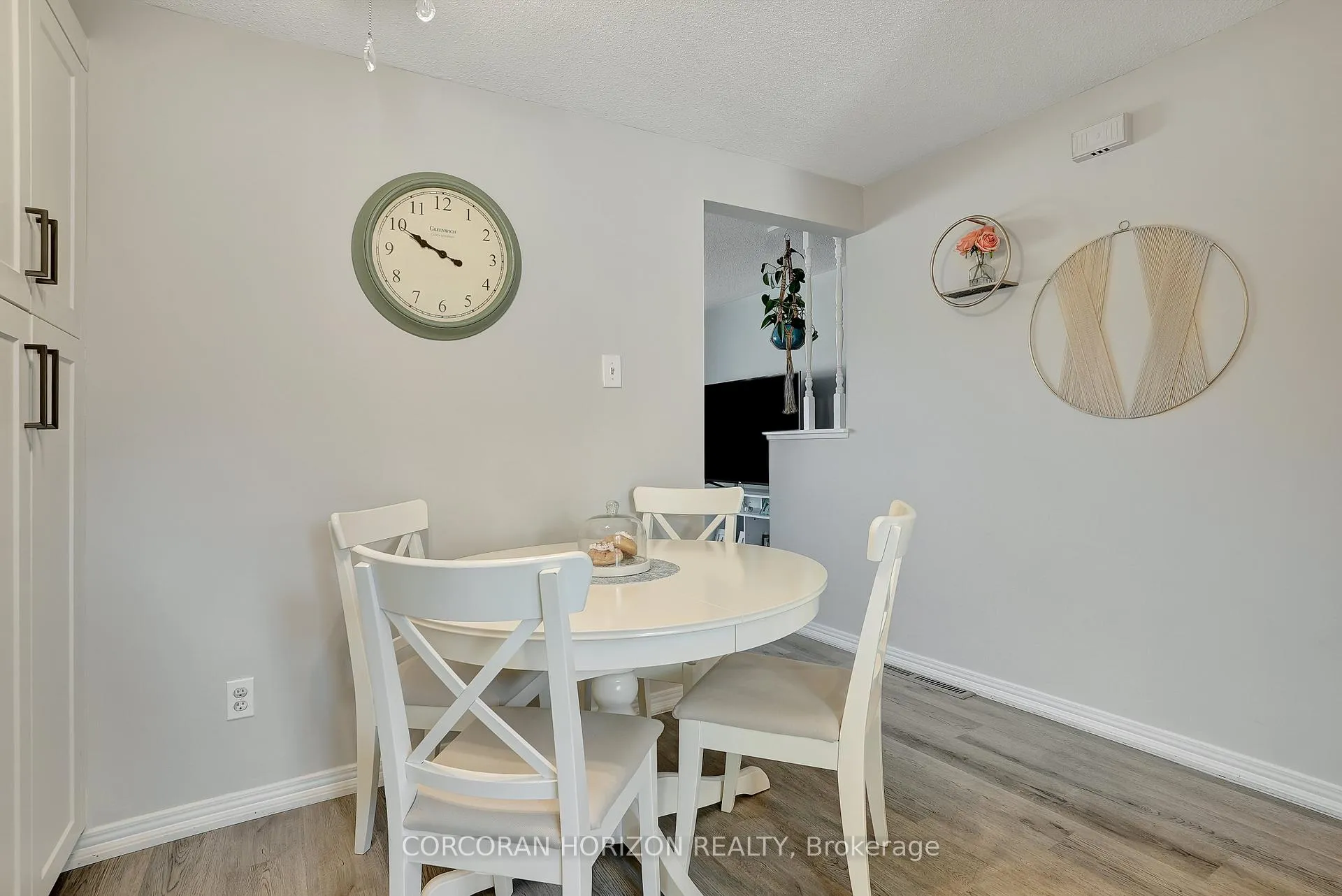 Photo 8 of Unit 33, 280 Thaler Avenue, Kitchener — HOMEH