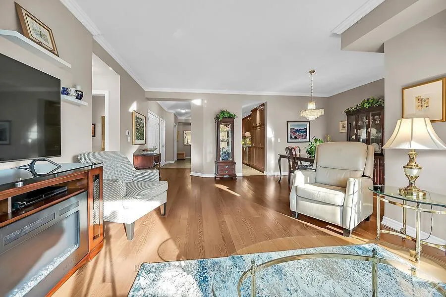 Photo 17 of Unit 601, 3000 Creekside Drive, Hamilton, Dundas — HOMEH