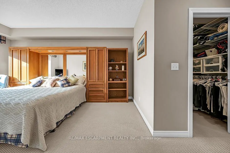 Photo 18 of Unit 601, 3000 Creekside Drive, Hamilton, Dundas — HOMEH