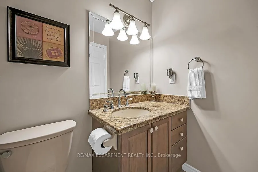 Photo 25 of Unit 601, 3000 Creekside Drive, Hamilton, Dundas — HOMEH