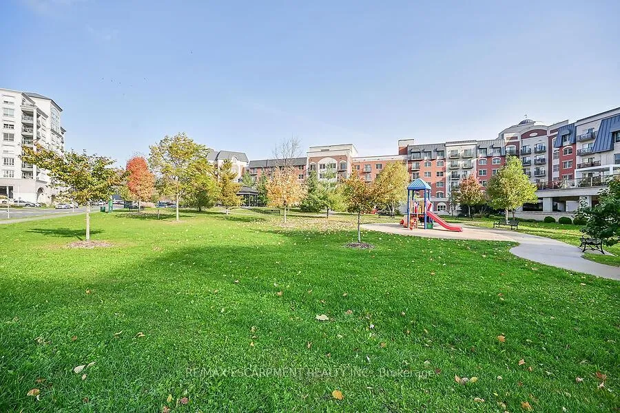 Photo 39 of Unit 601, 3000 Creekside Drive, Hamilton, Dundas — HOMEH
