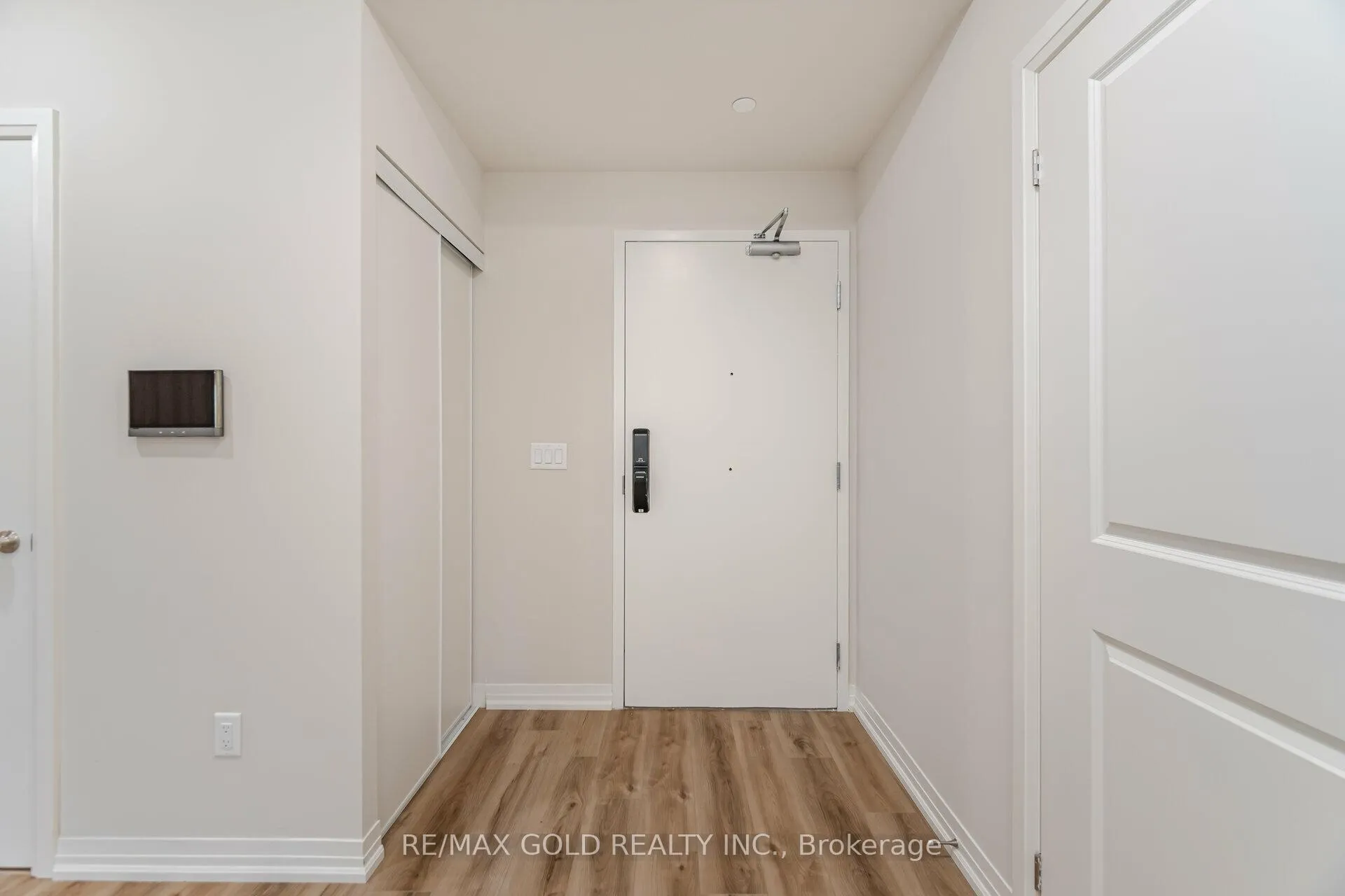 Photo 6 of Unit 234, 50 Herrick Avenue, St. Catharines, Oakdale — HOMEH