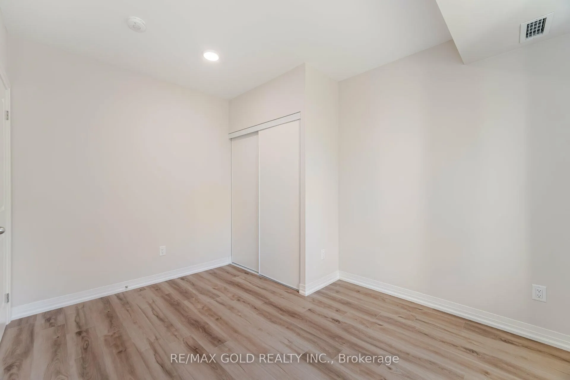 Photo 25 of Unit 234, 50 Herrick Avenue, St. Catharines, Oakdale — HOMEH