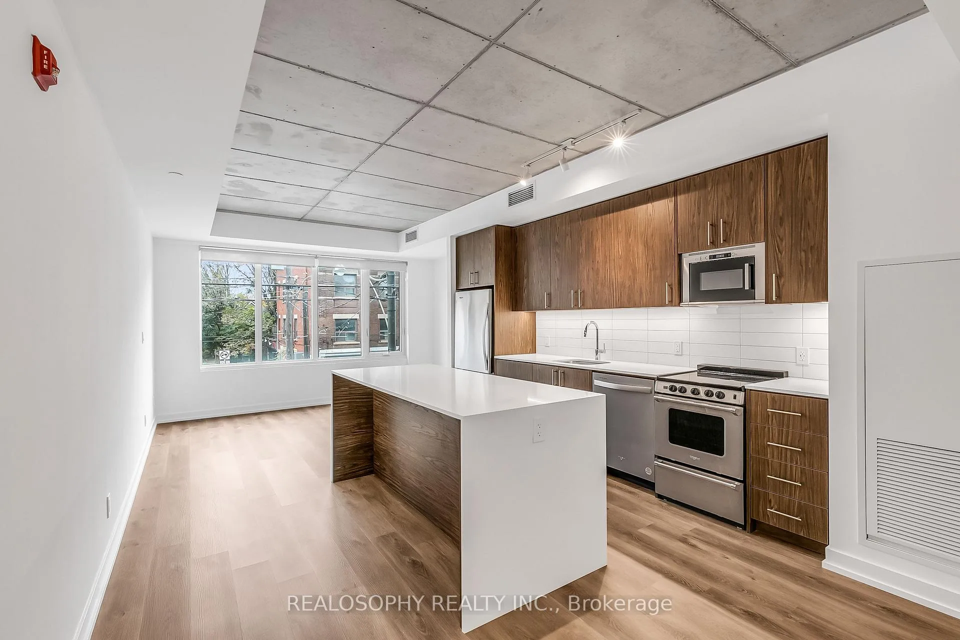 Photo 2 of Unit 405, 115 Larchmount Avenue, Toronto, South Riverdale — HOMEH