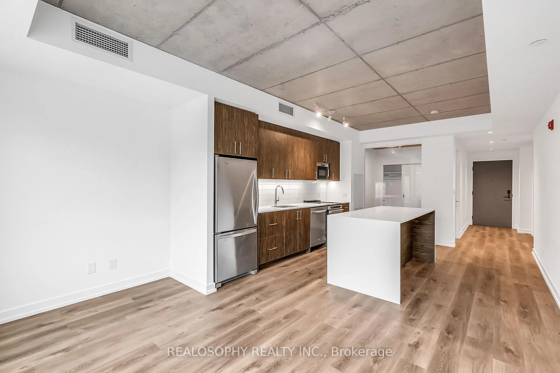 Photo 5 of Unit 405, 115 Larchmount Avenue, Toronto, South Riverdale — HOMEH